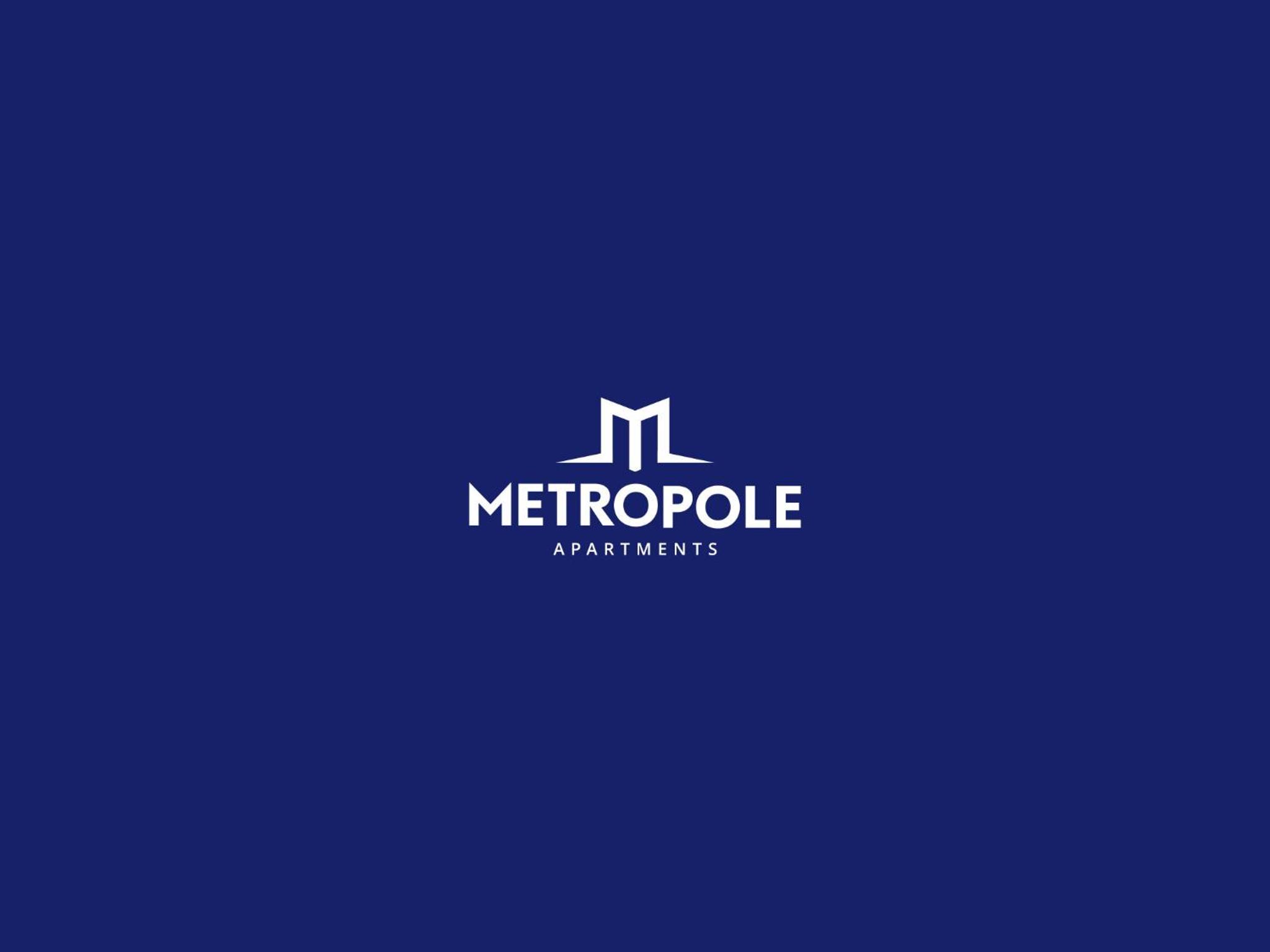 Metropole Apartments Romana Square