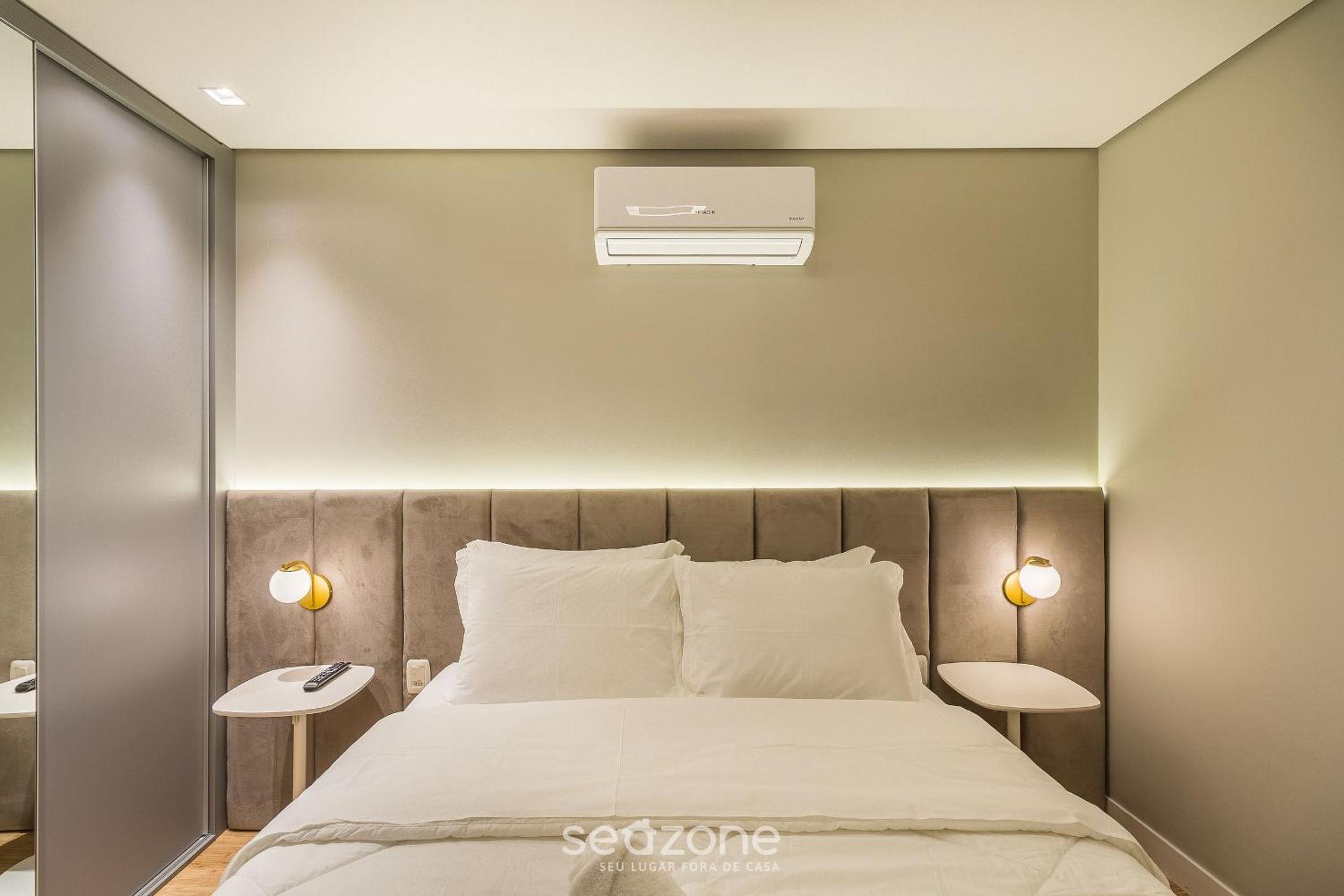 Apartment with 2 Bedrooms and Lake View RLA0201