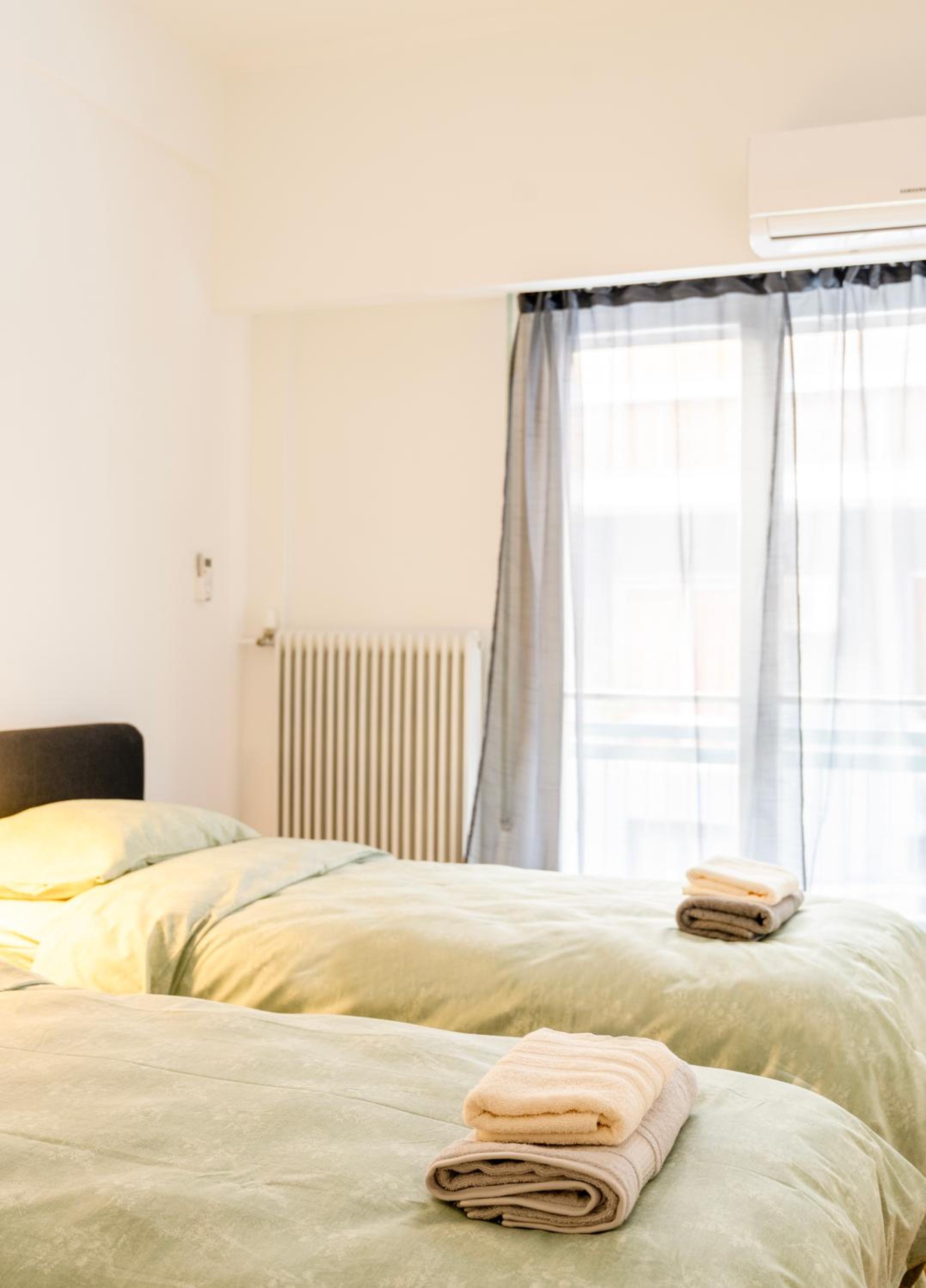 Modern 2-Bedroom Apt in Athens