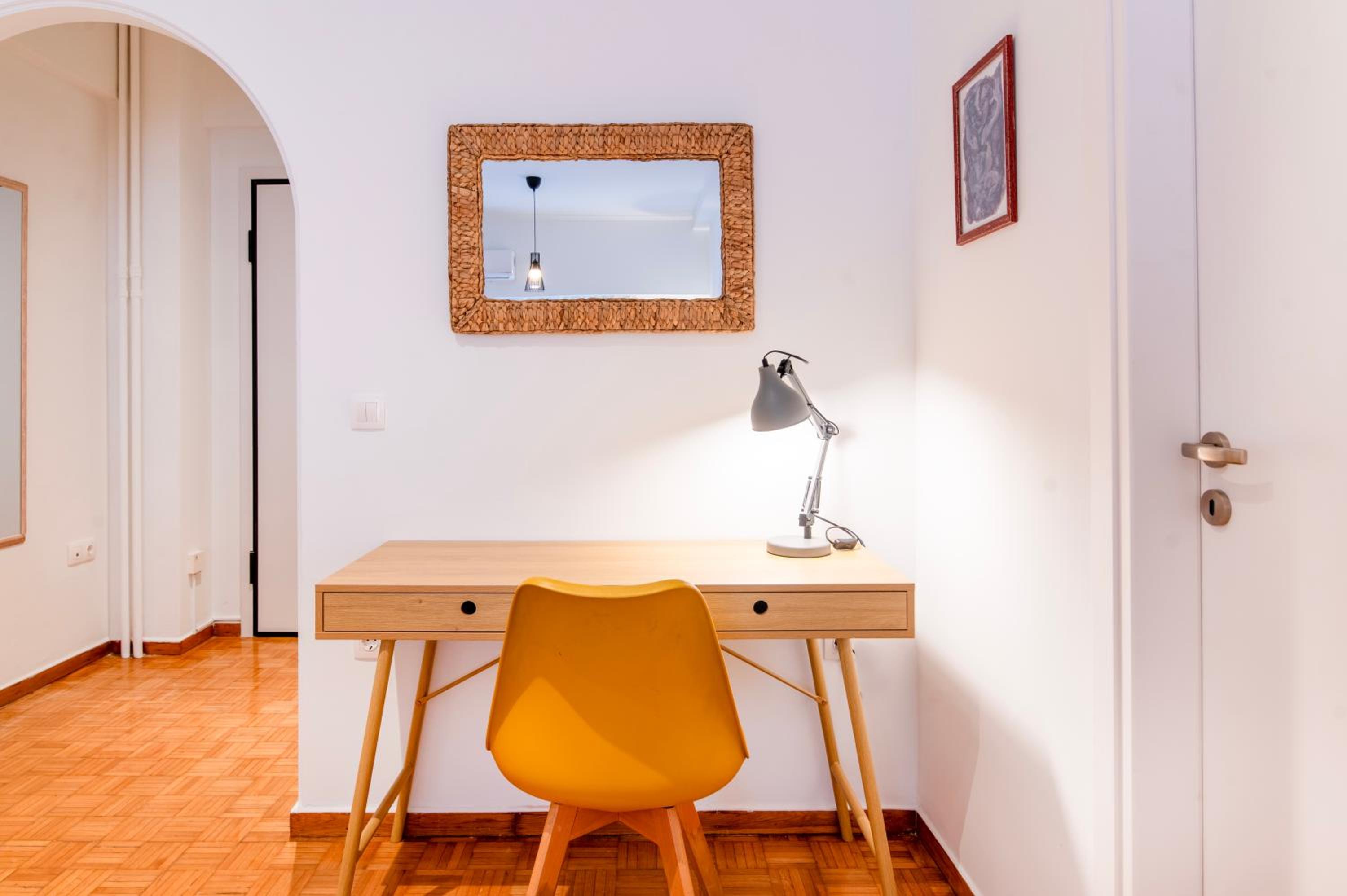 Modern 2-Bedroom Apt in Athens