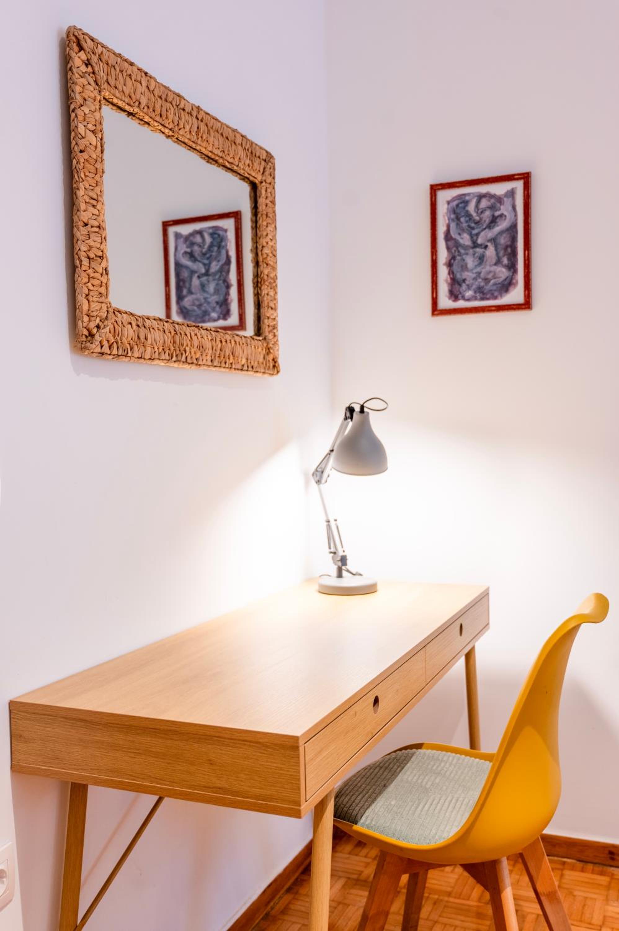 Modern 2-Bedroom Apt in Athens