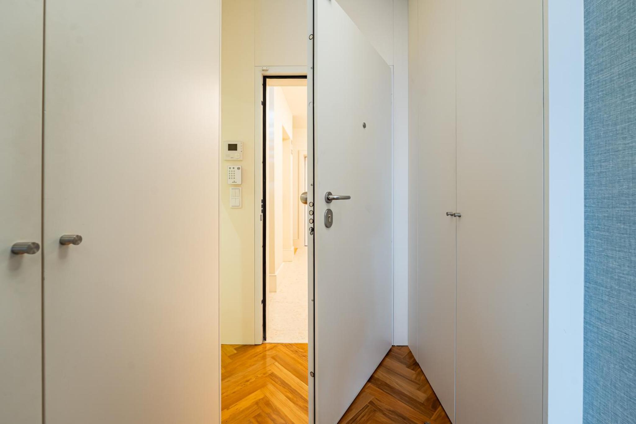 Oporto Chic and Glamorous Downtown with Terrace-F
