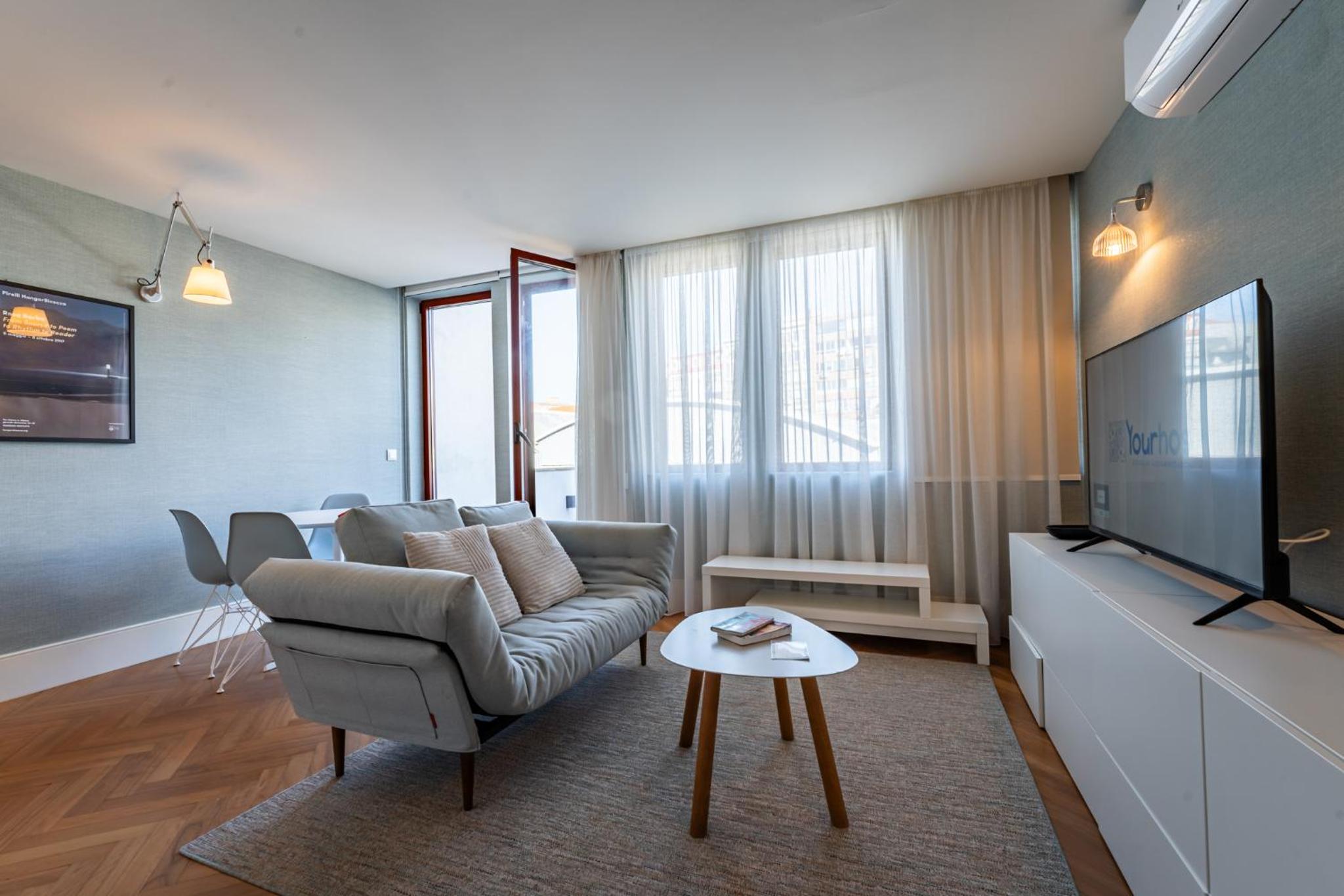 Oporto Chic and Glamorous Downtown with Terrace-F