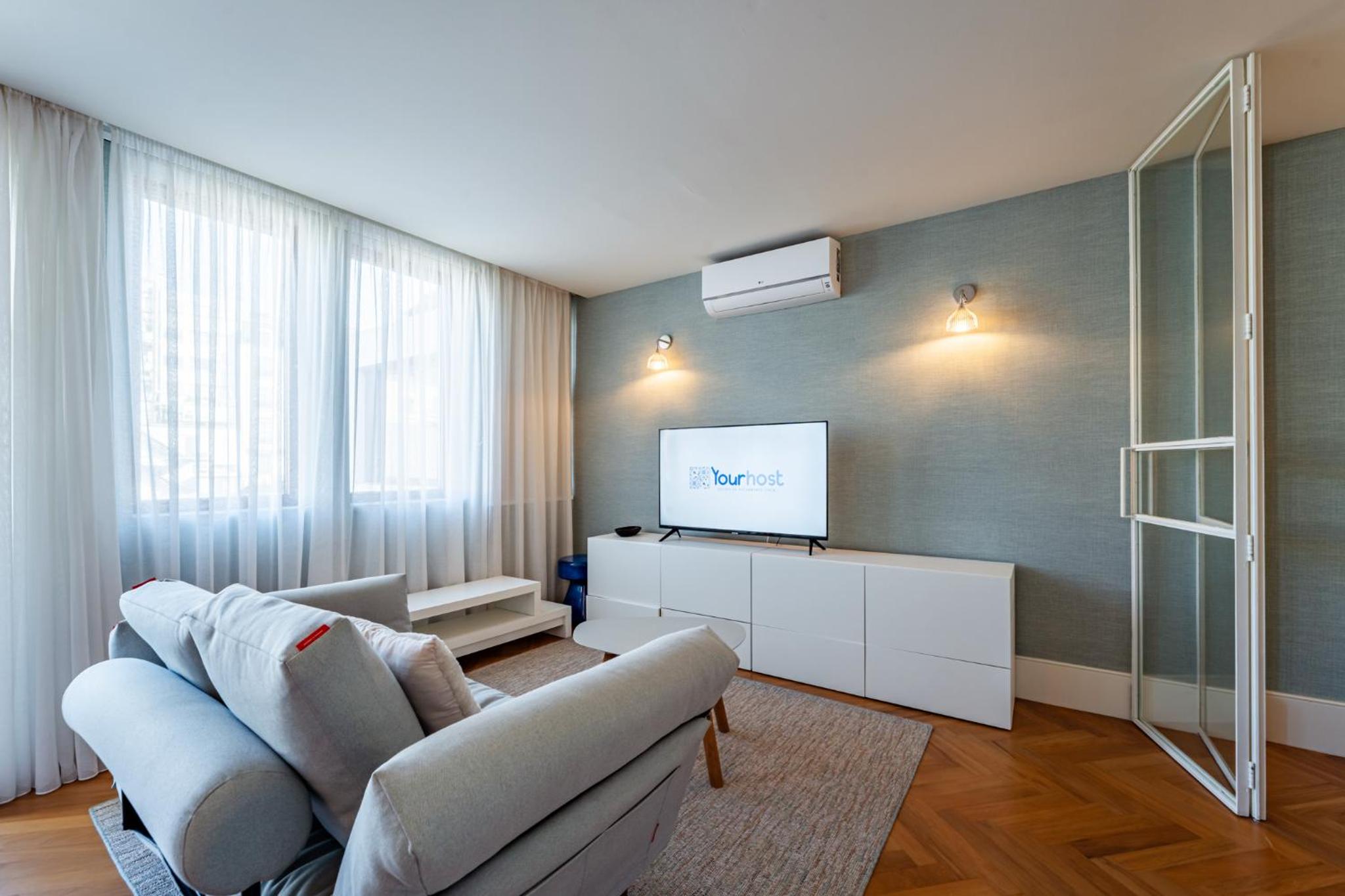 Oporto Chic and Glamorous Downtown with Terrace-F