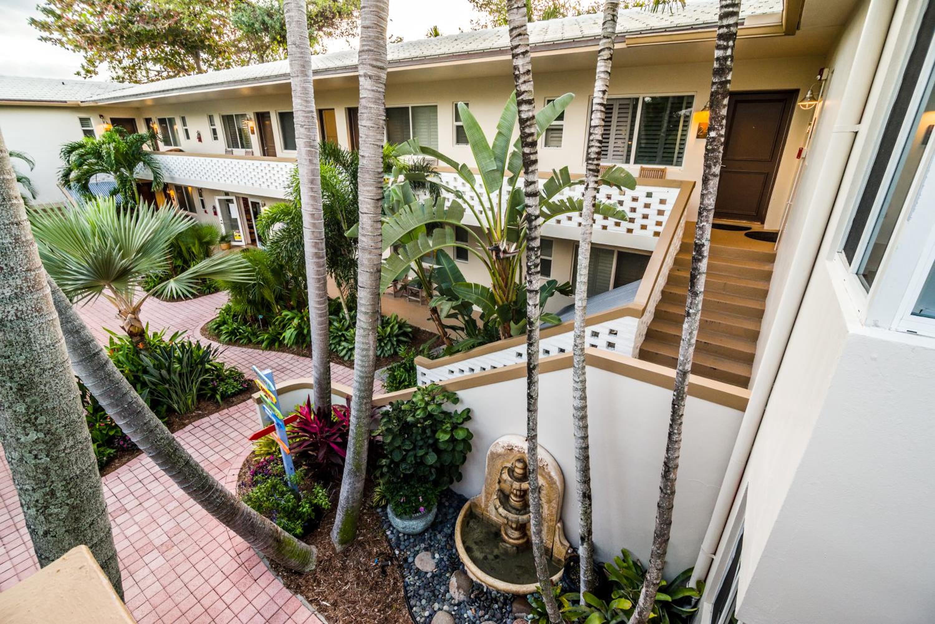 West Palm Beach Vacations - Crane's Beach House Boutique Hotel  Luxury Villas - Property Image 4