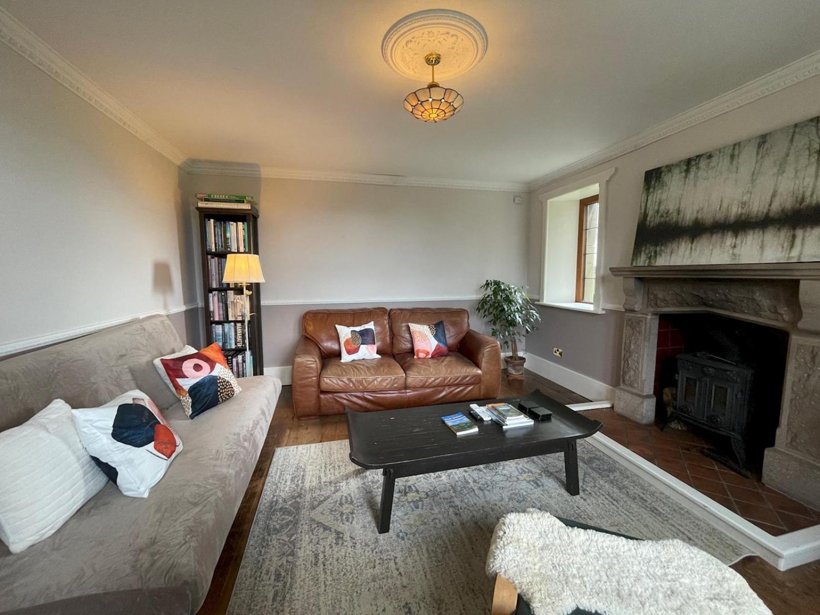 Idyllic Historical Country Retreat in Elkstone - Pass the Keys