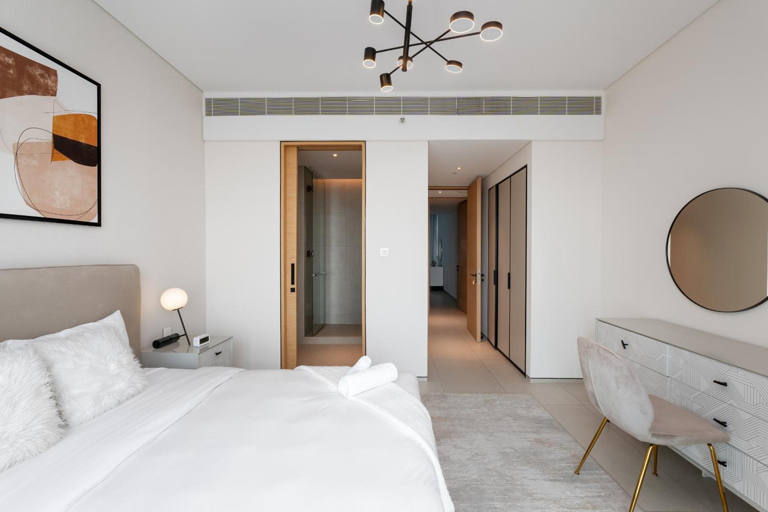 Address JBR Sea Views, Jumeirah Beach Residence, Dubai Marina - Mint Stay
