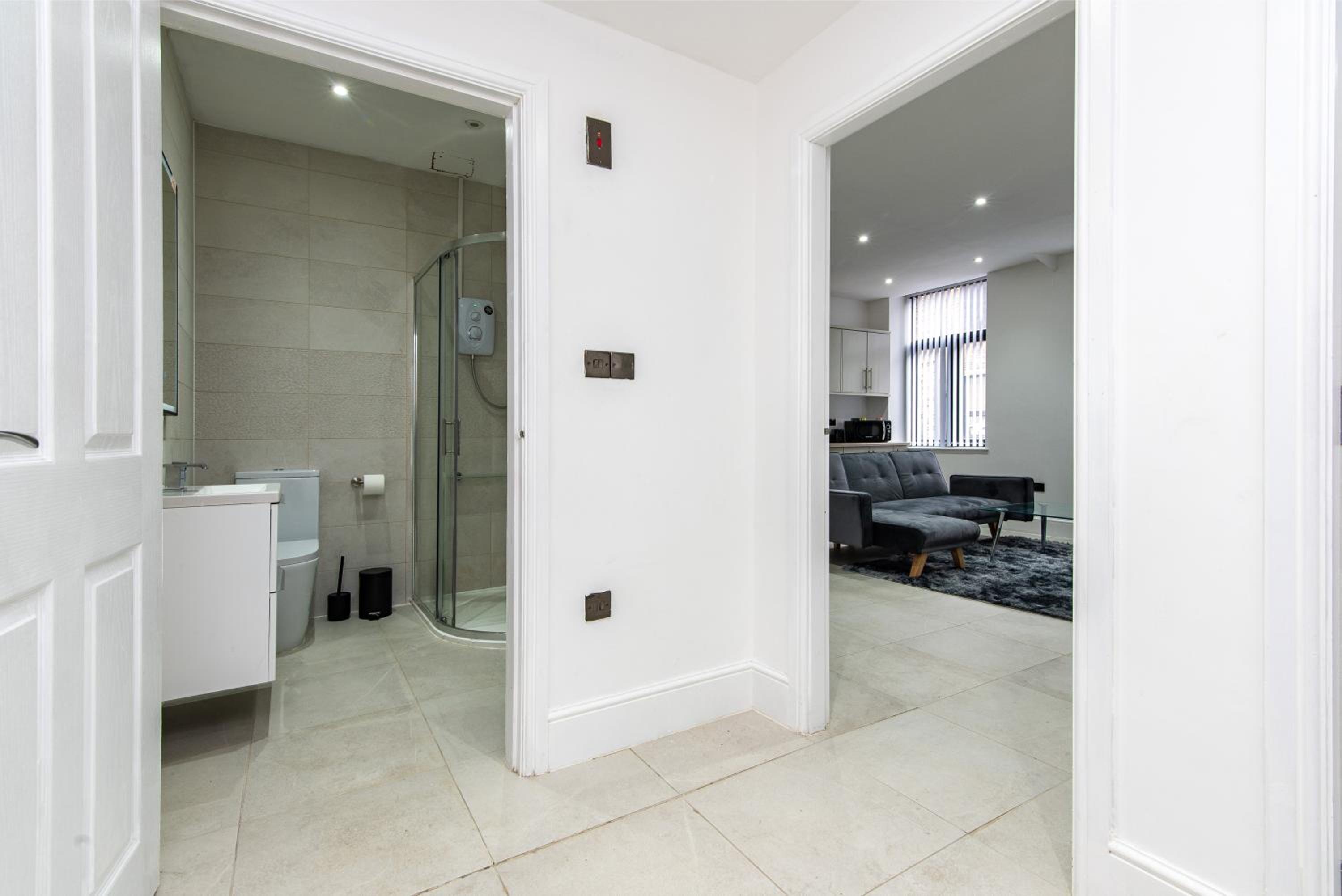 1-Bed Apartment near Bradford City Centre