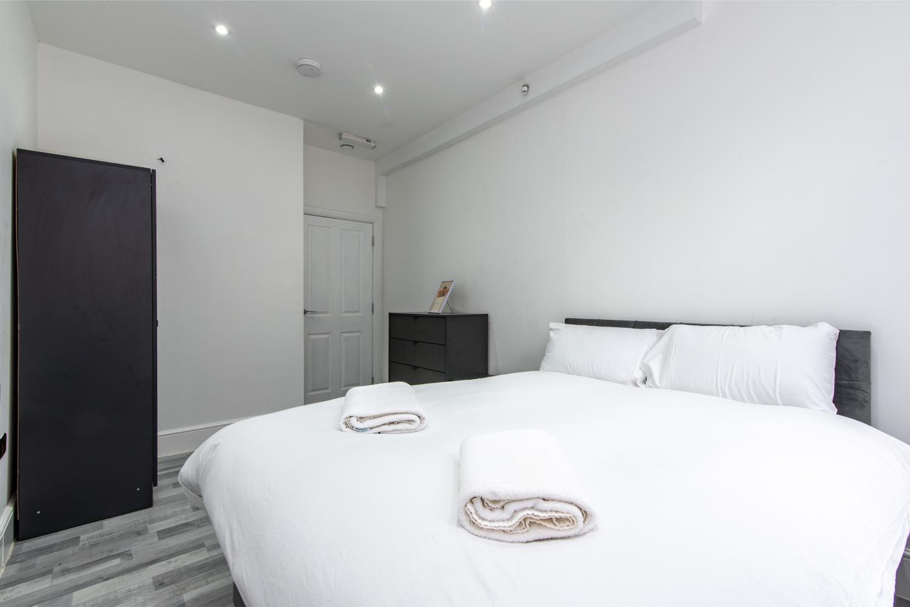 1-Bed Apartment near Bradford City Centre