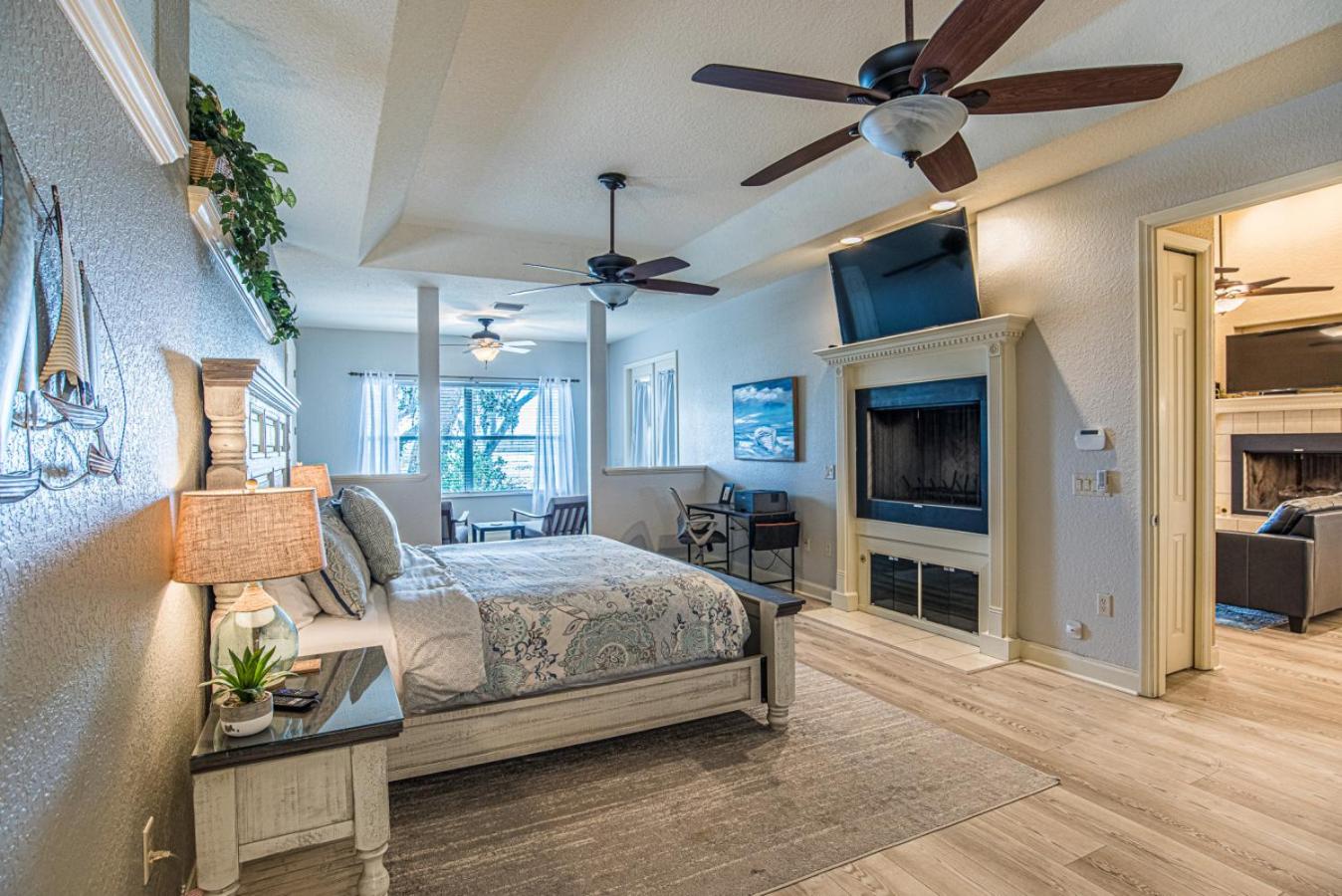 Perfect Pointe Lakehouse