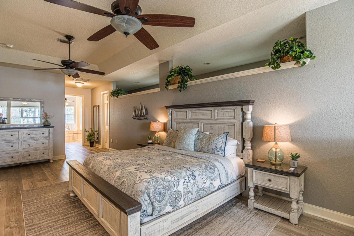 Perfect Pointe Lakehouse
