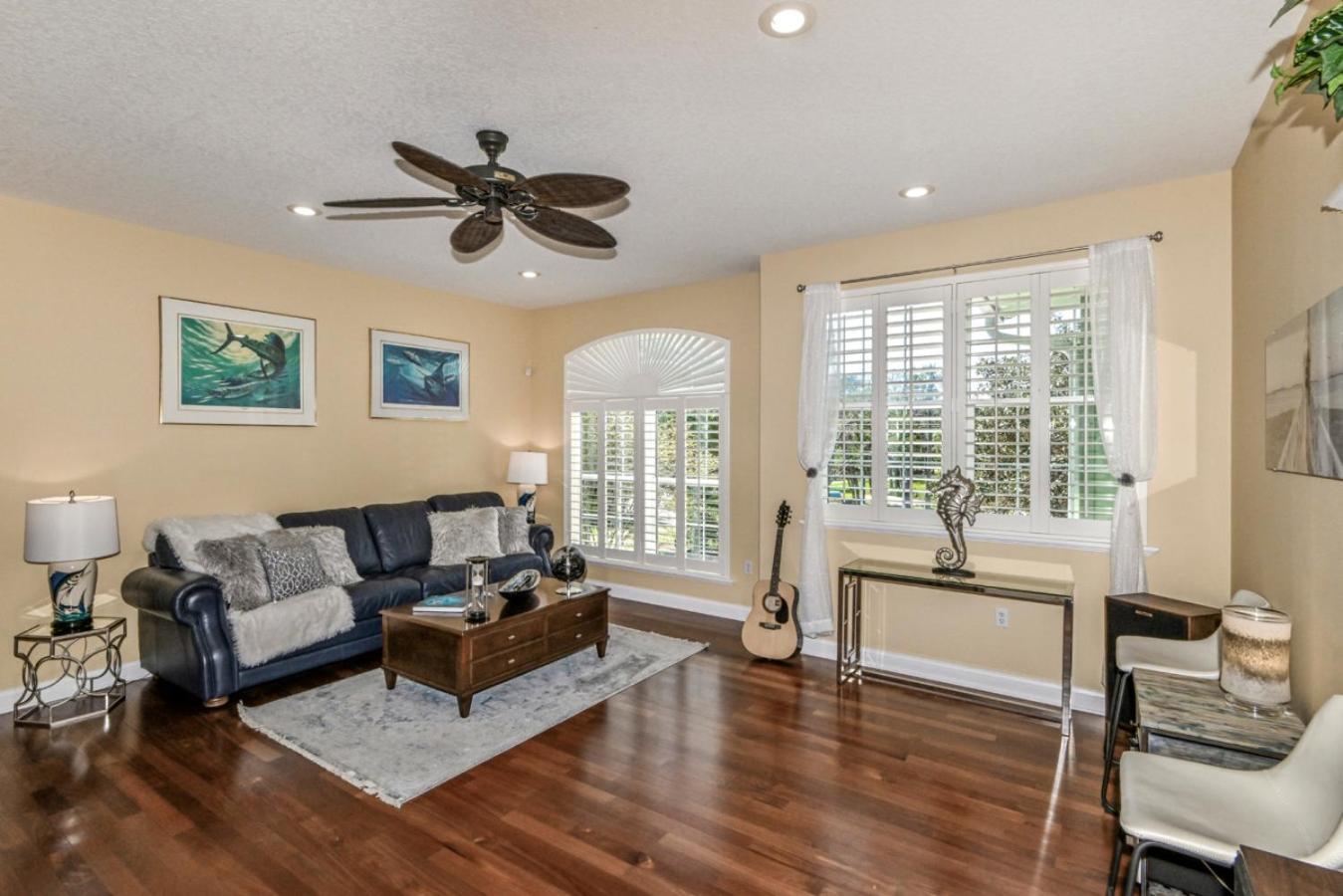 Ozello Manor Waterfront private dock large patio sleeps 8 dog ok