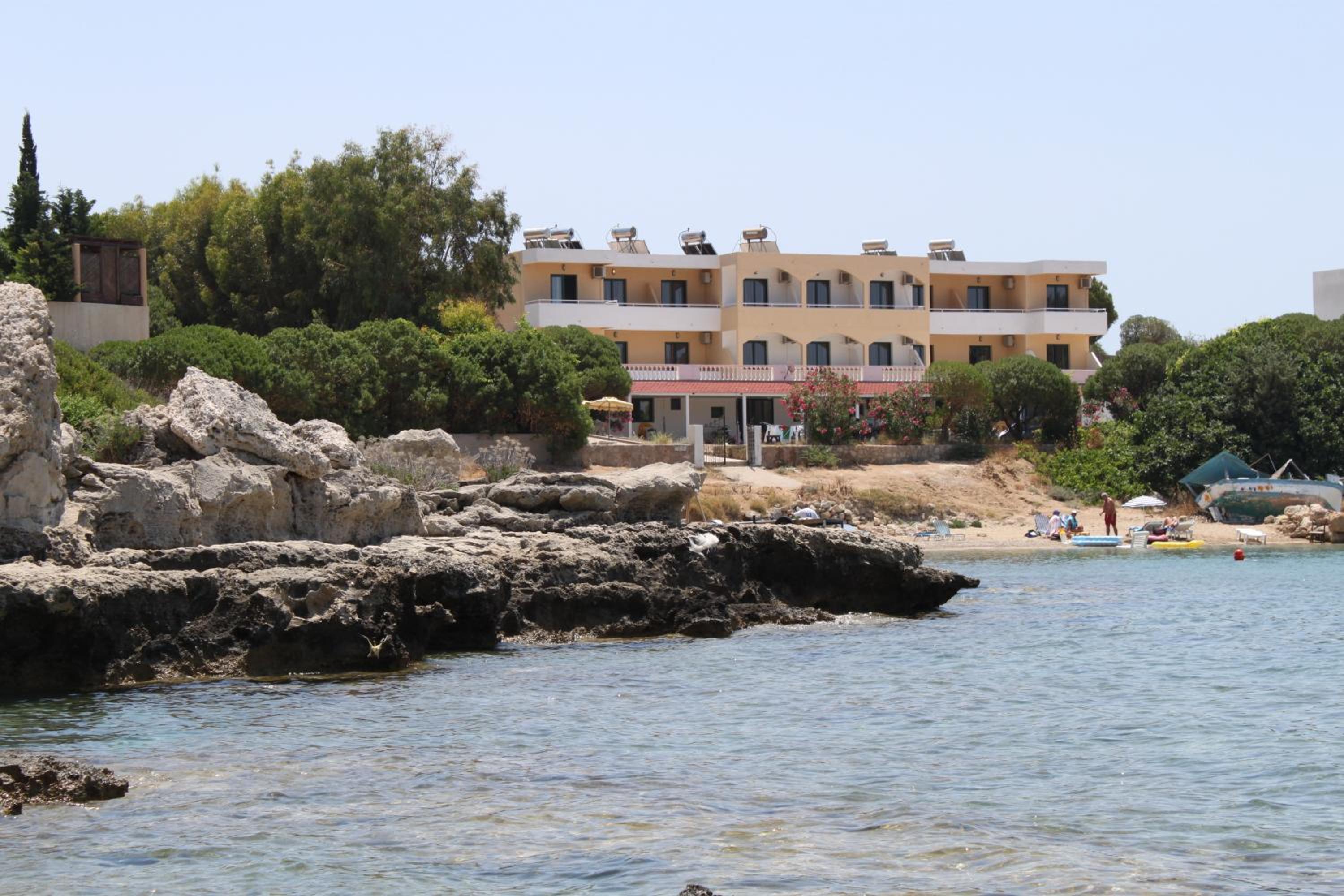 Hotel Anthi Maria Beach Apartments - Image 1