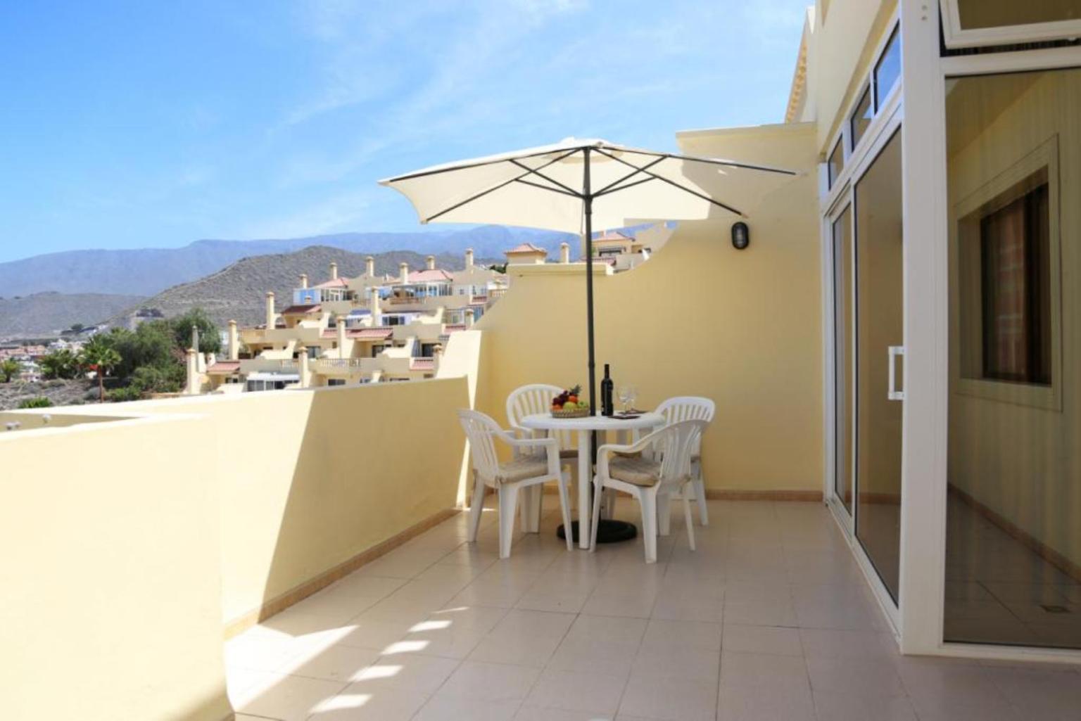 Torviscas Fantastic Apartment with Pool and Private Terrace