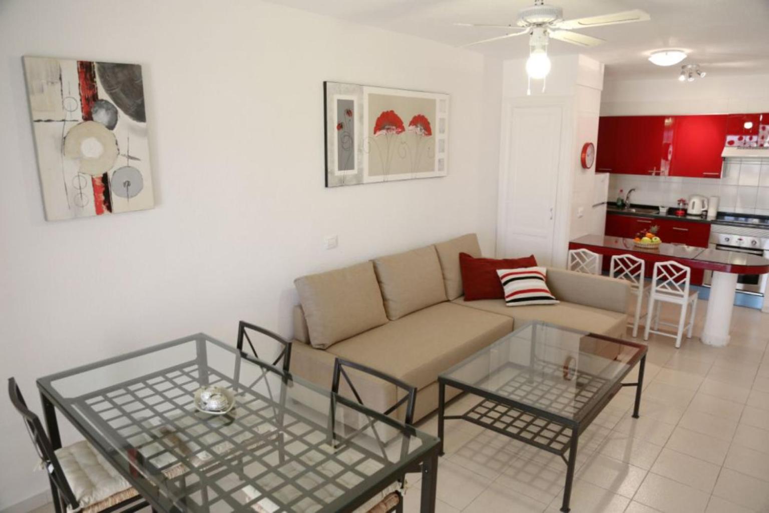 Torviscas Fantastic Apartment with Pool and Private Terrace