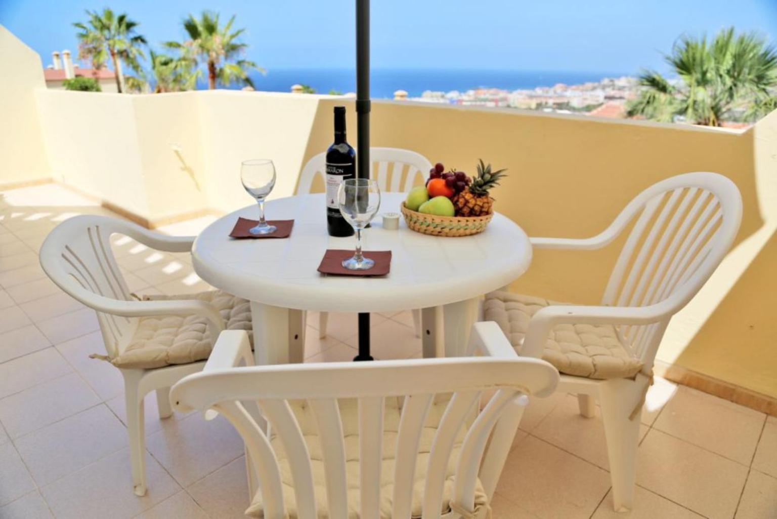 Torviscas Fantastic Apartment with Pool and Private Terrace