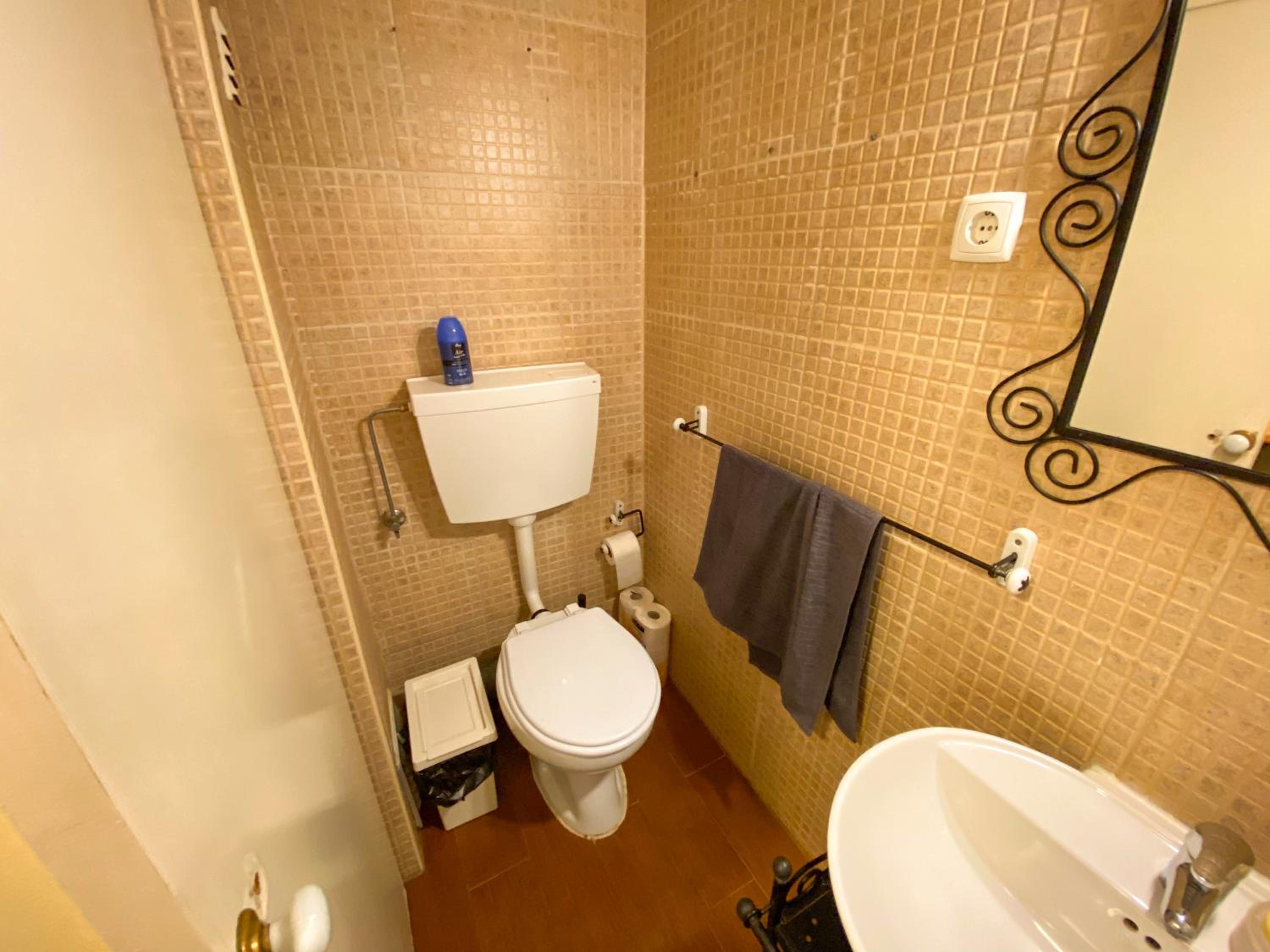 Charming Bairro Alto 2-Bedroom Escape