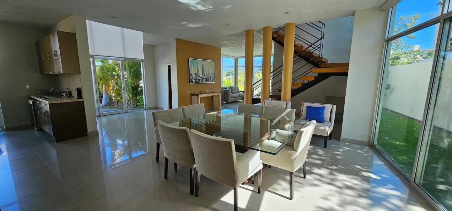 Marina Vallarta Golf and Pool