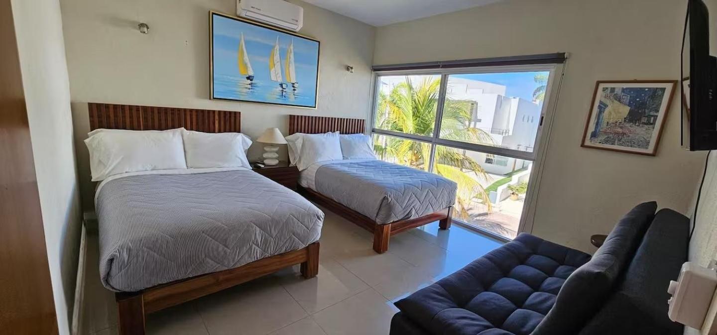 Marina Vallarta Golf and Pool