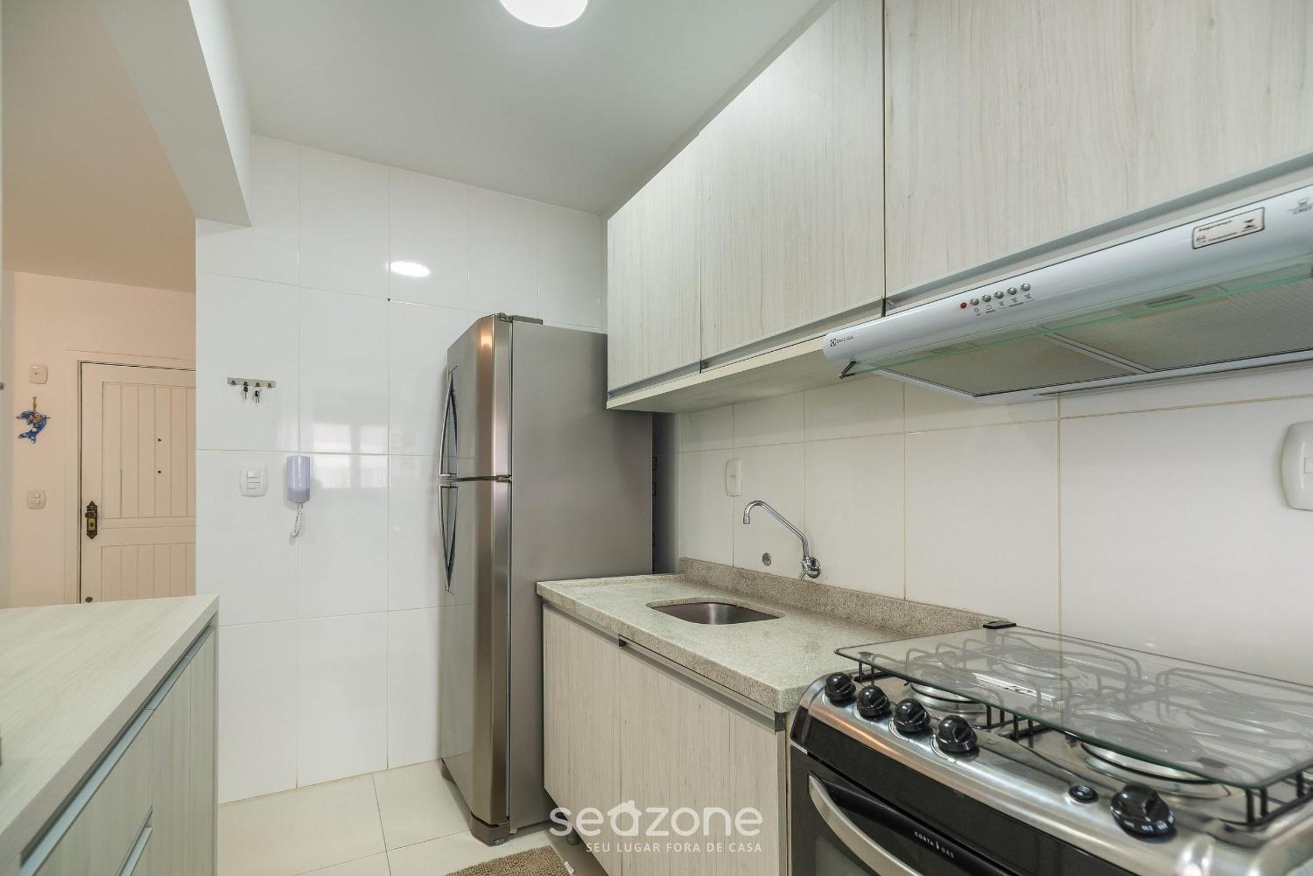 Apartment w/ Barbecue 450m from the Beach PNM0202