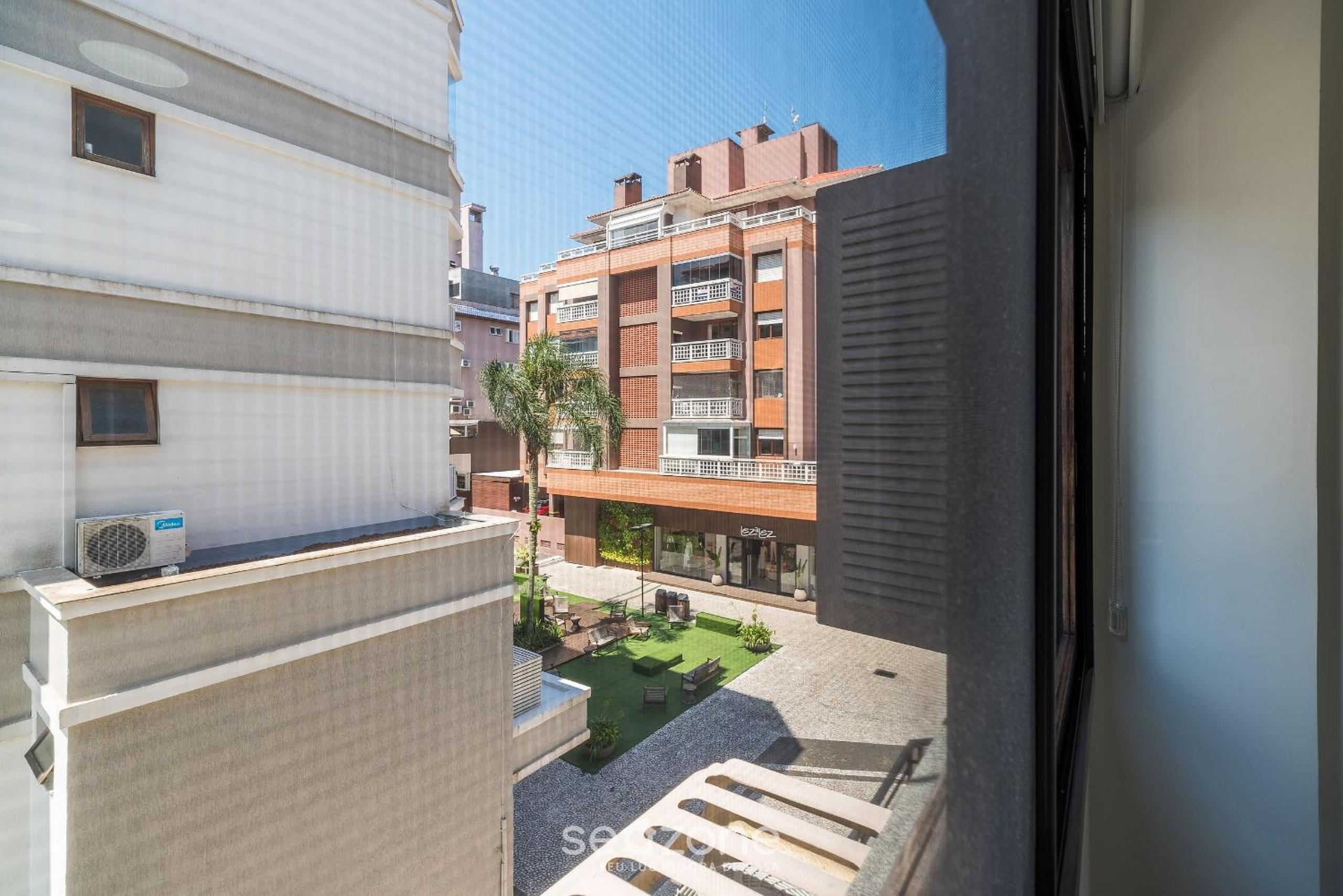 Apartment w/ Barbecue 450m from the Beach PNM0202