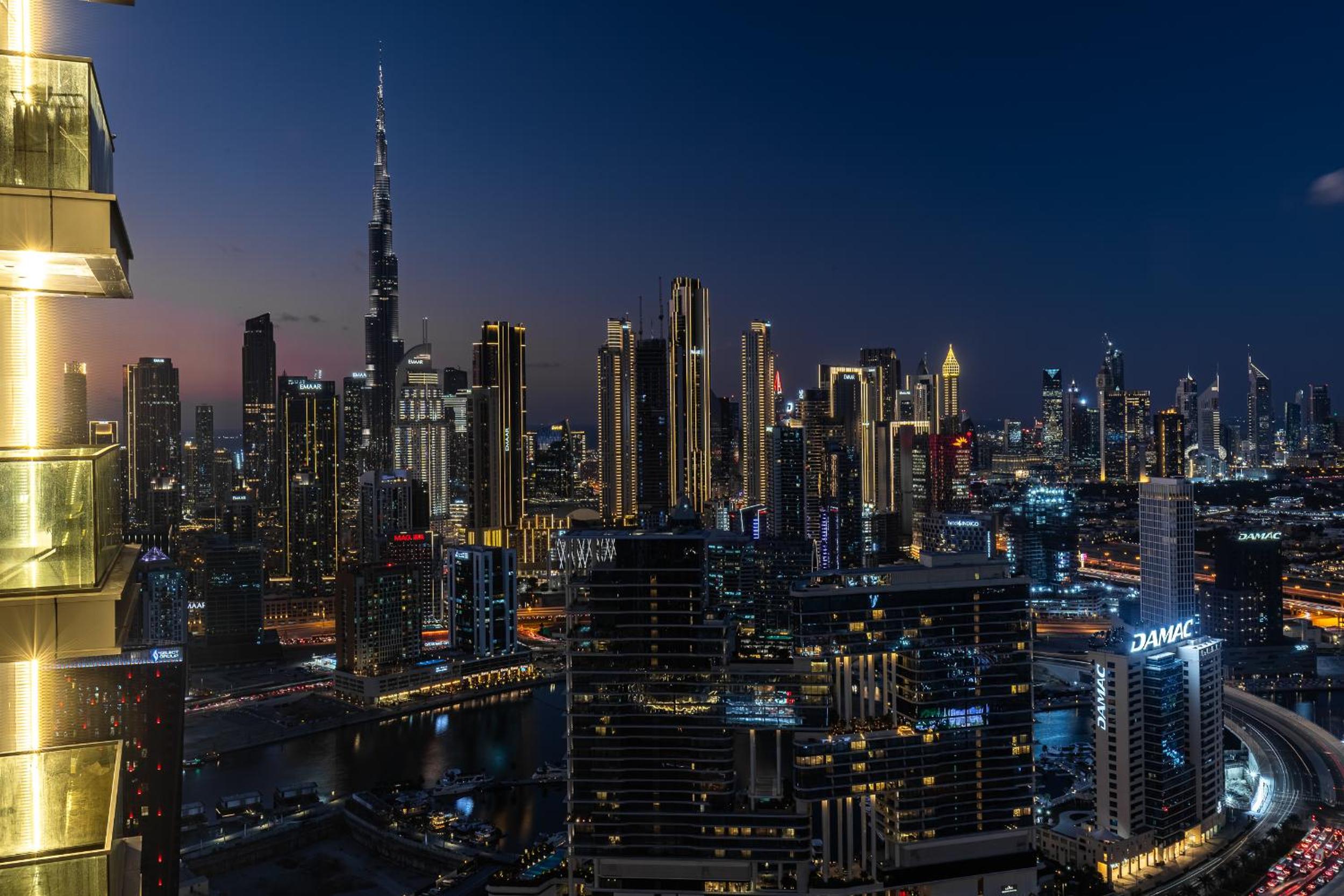 SIMPLY COMFORT Apartments at Nobles Tower Luxury Burj View