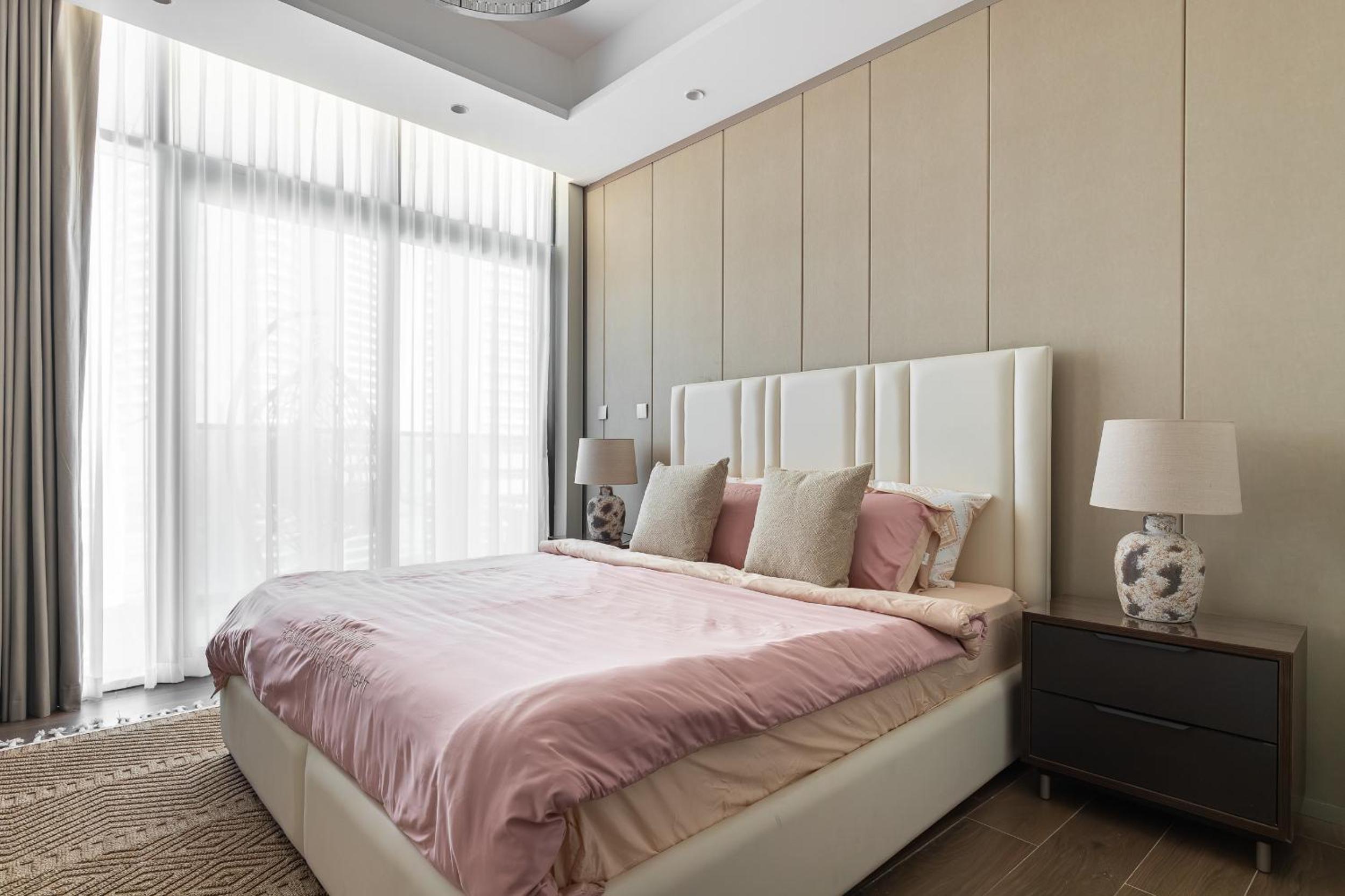 SIMPLY COMFORT Apartments at Nobles Tower Luxury Burj View