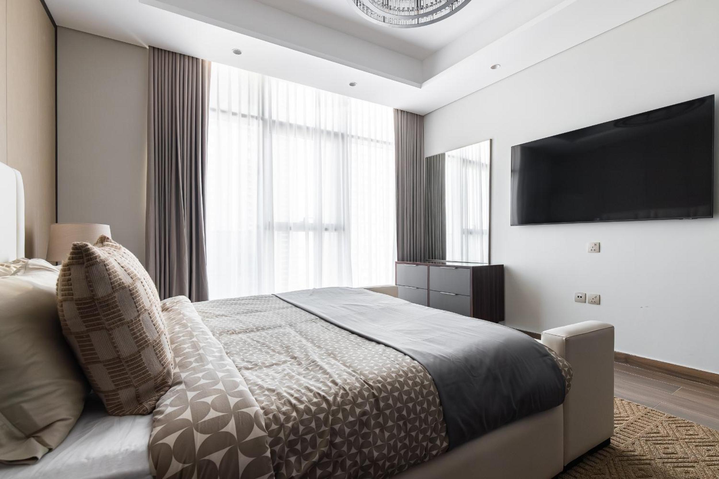SIMPLY COMFORT Apartments at Nobles Tower Luxury Burj View
