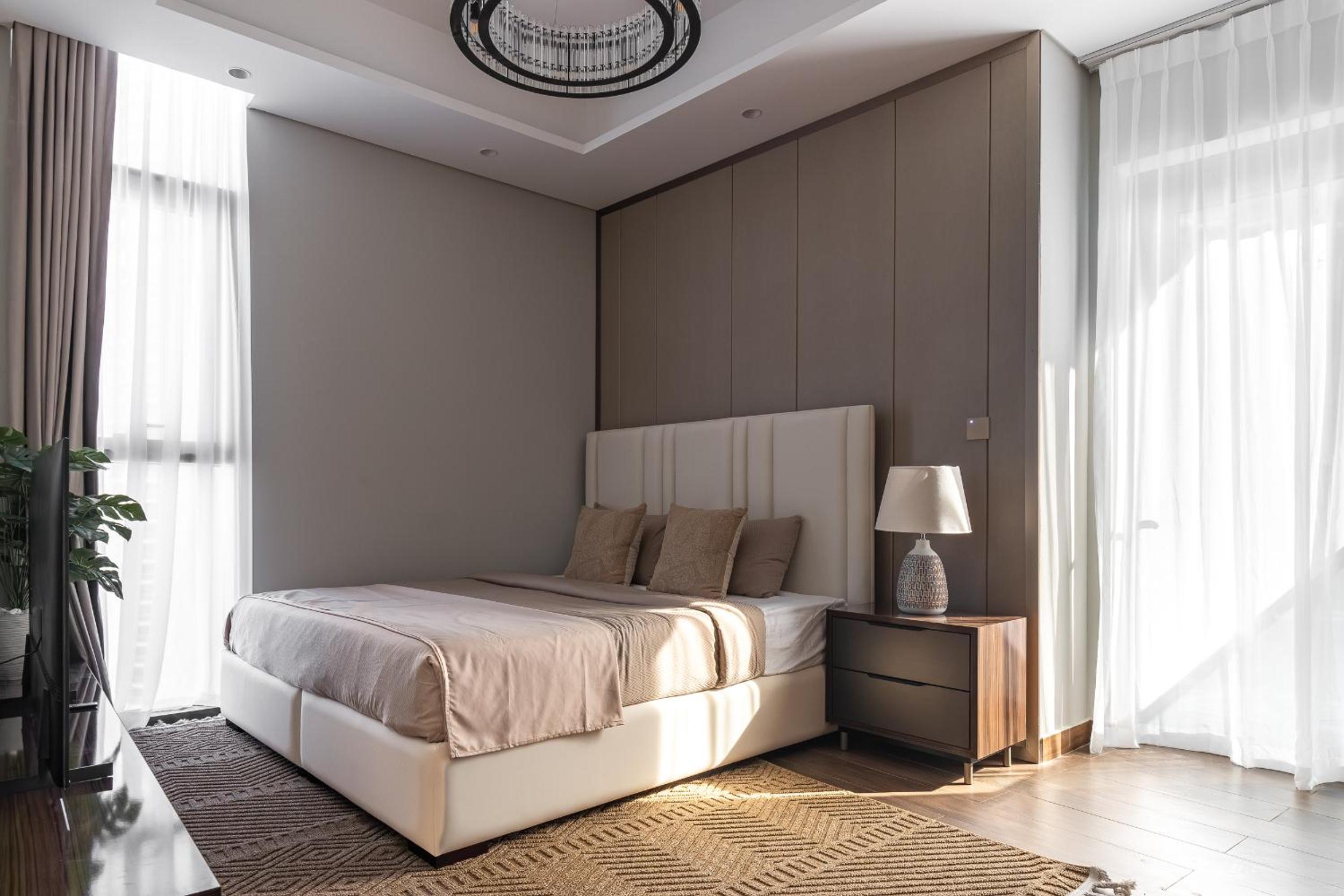 SIMPLY COMFORT Apartments at Nobles Tower Luxury Burj View