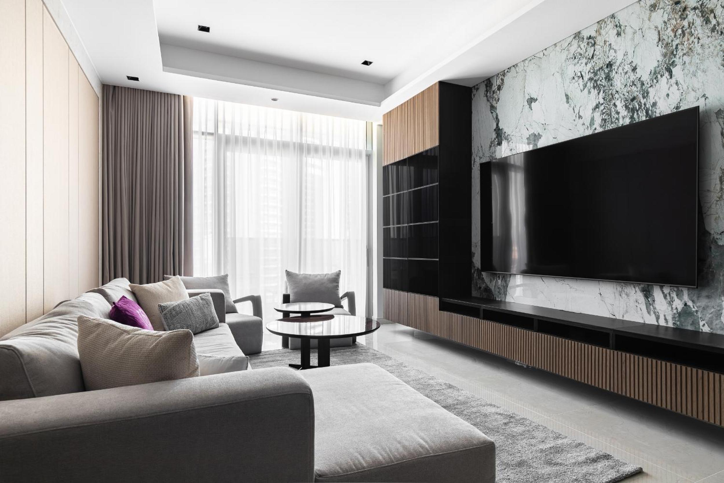 SIMPLY COMFORT Apartments at Nobles Tower Luxury Burj View
