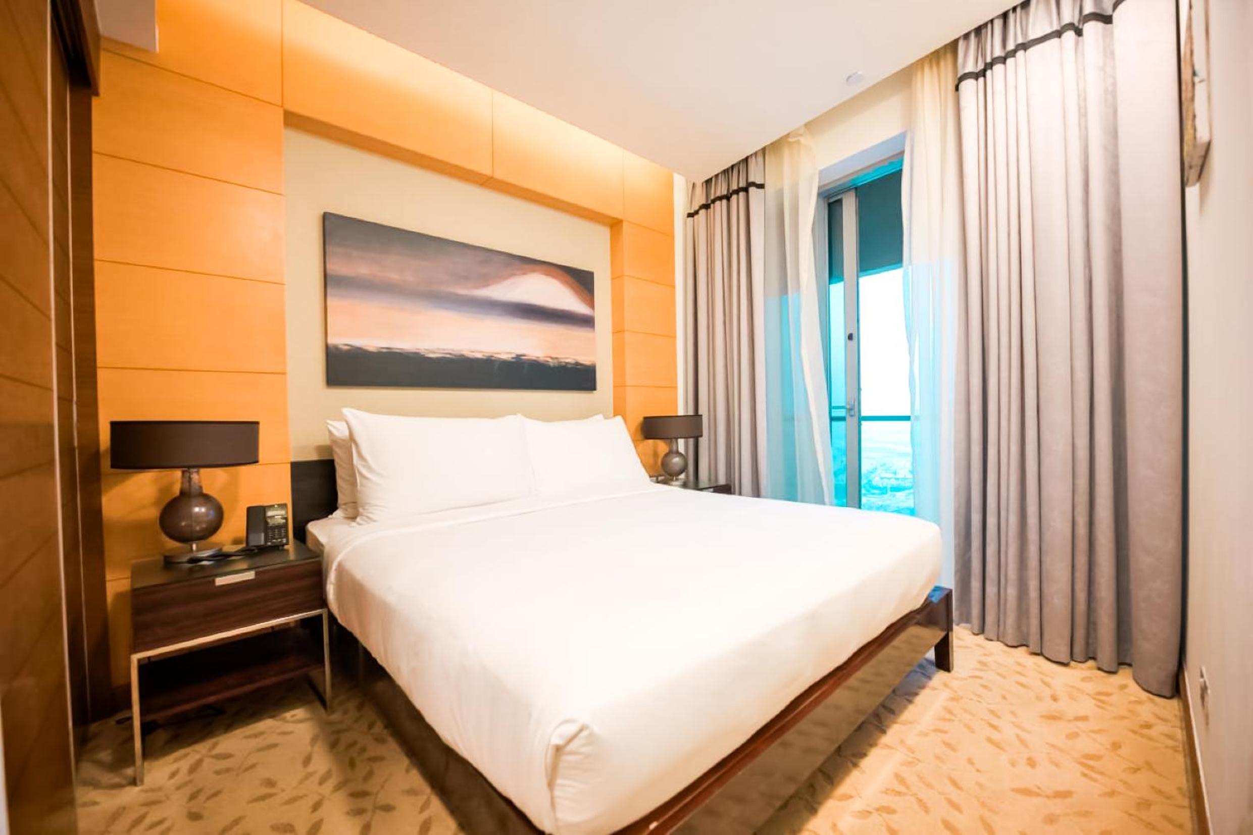 FAHH Stunning 1 BHK at Address Dubai Mall — Dubai photo 4