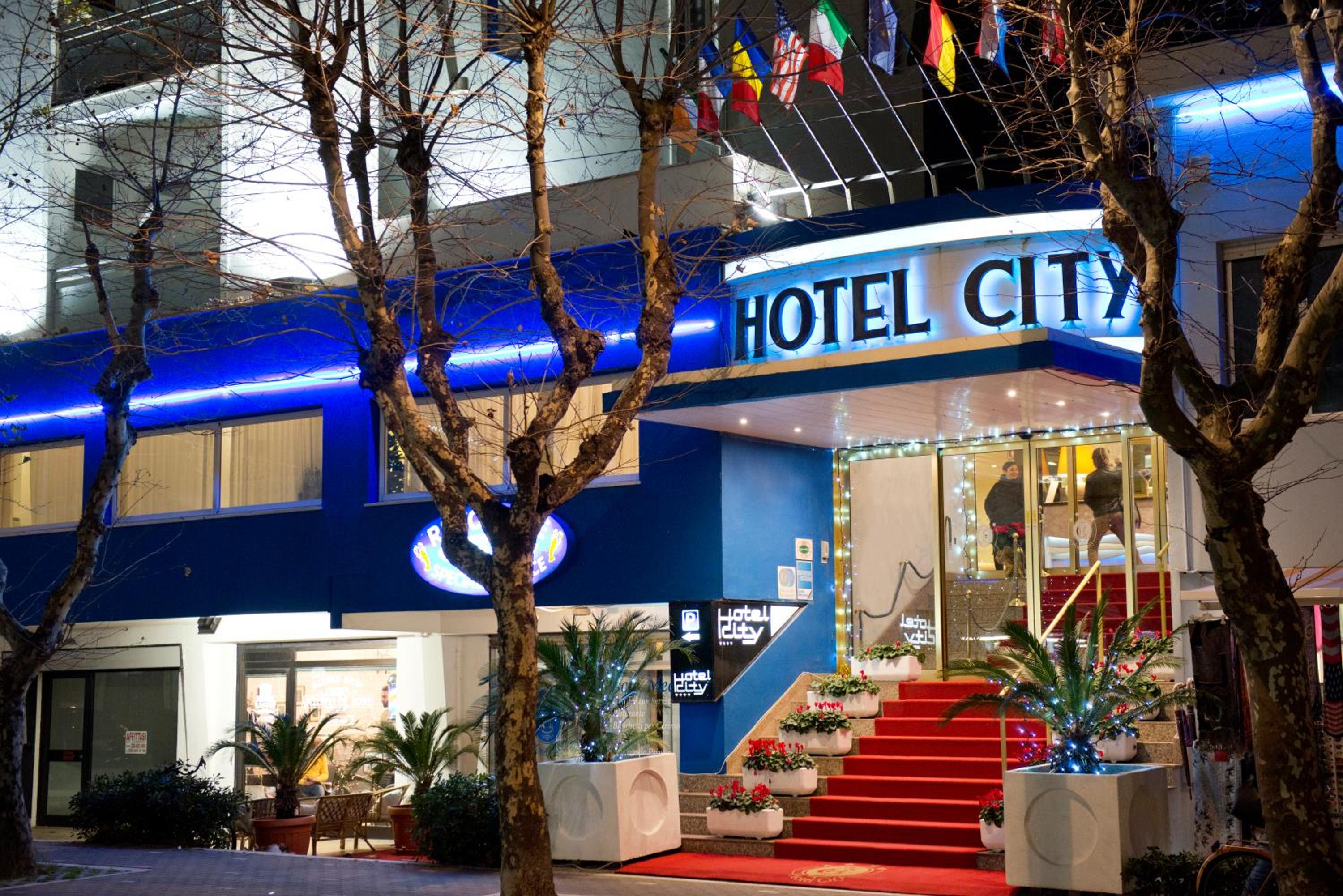 Hotel City - Image 1