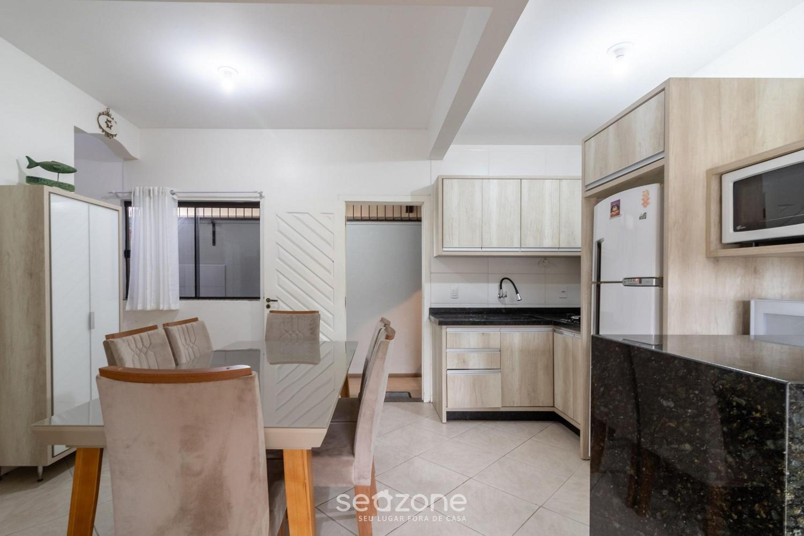 3BR Townhouse w/ BBQ 700m from Beach RPP0678