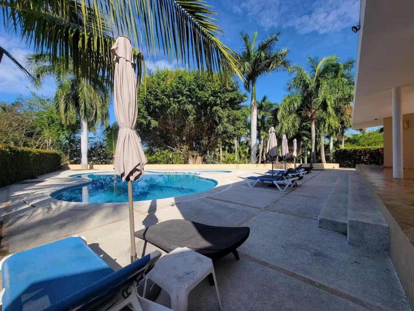 Marina Vallarta Golf and Pool