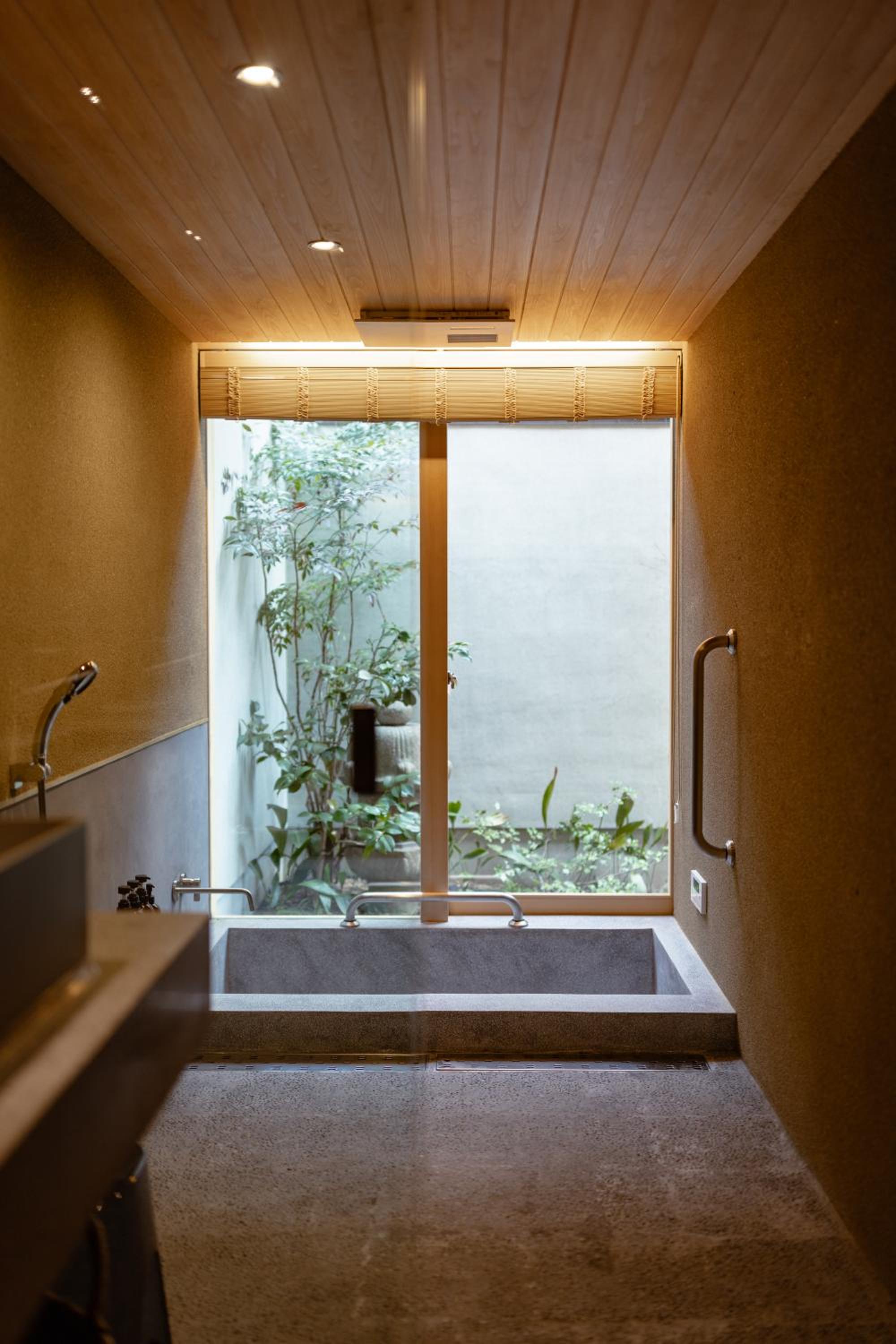 Aostay Ito Machiya Gion Shirakawa