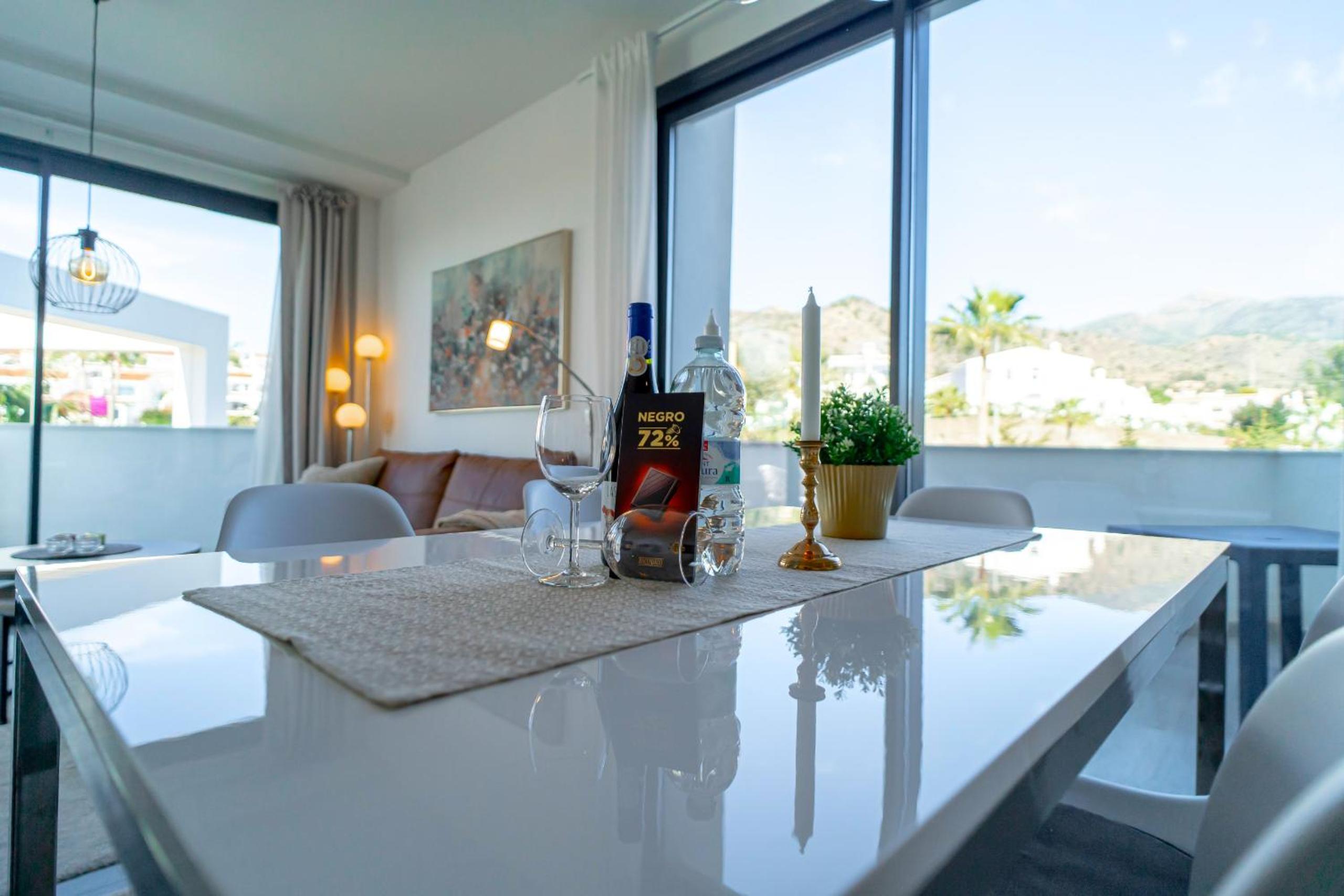 Royal Palm Luxe by Casasol