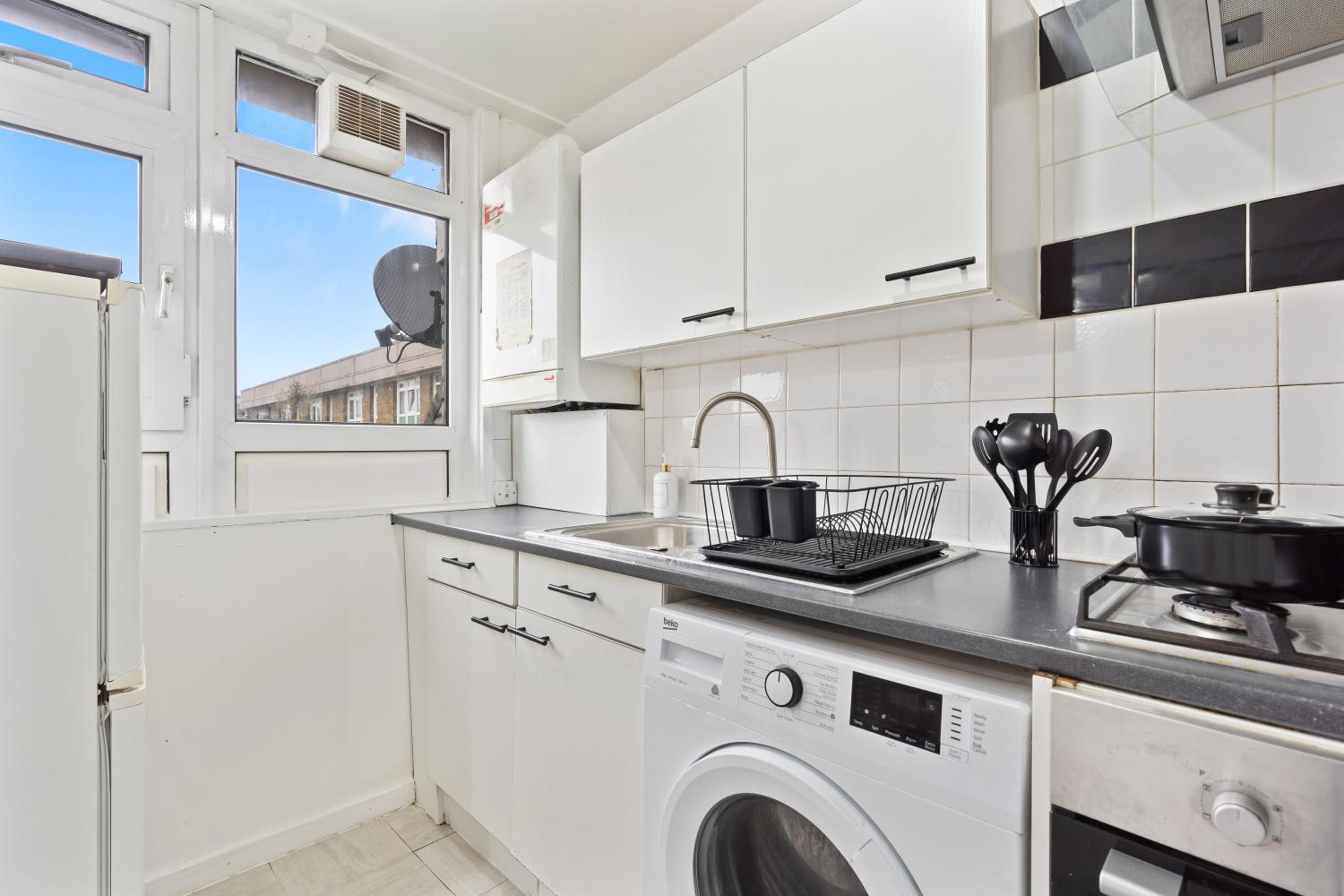 Modern 1-Bedroom Stockwell Apartment 15 mins to Central London - Perfect Base for Exploring London