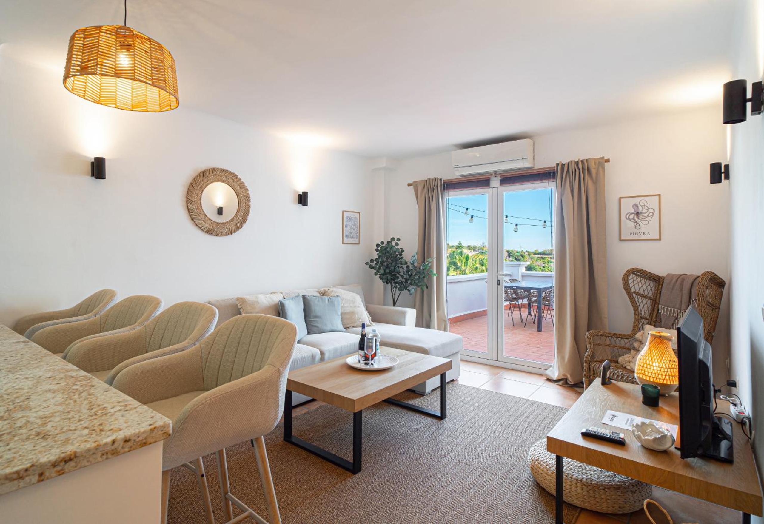 Oasis de Capistrano Rabat 28 by Casasol