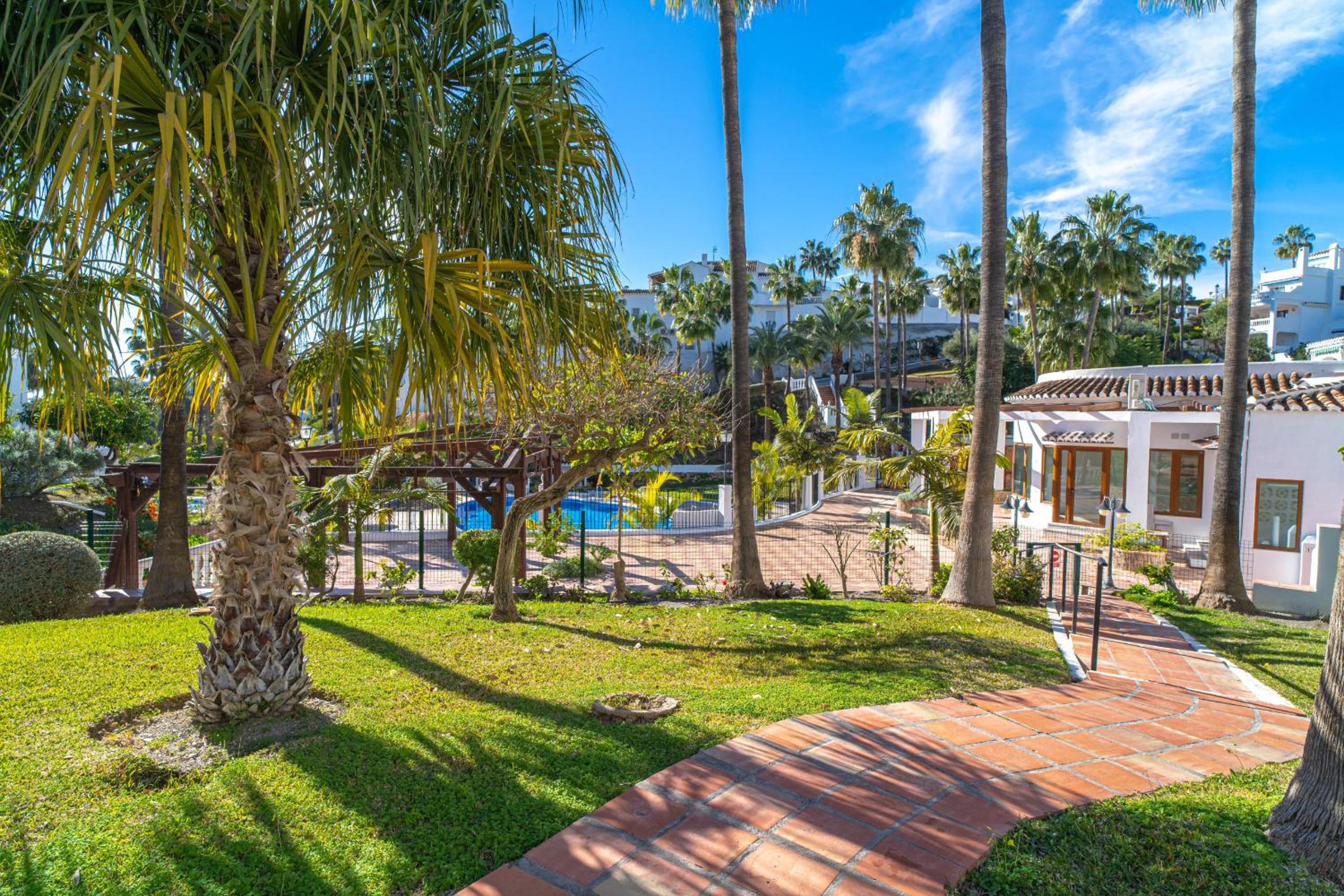 Oasis de Capistrano Rabat 28 by Casasol