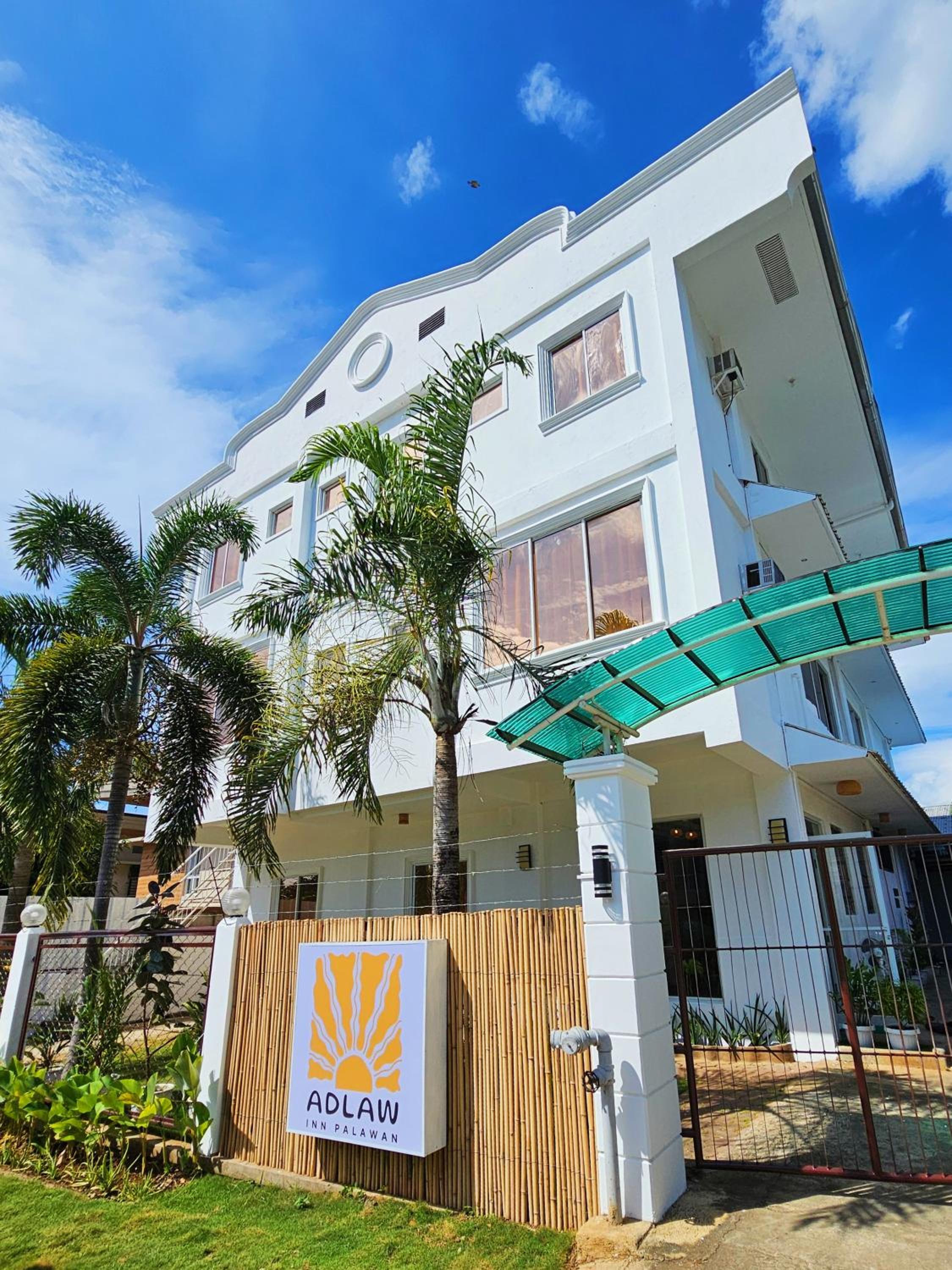 Adlaw Inn