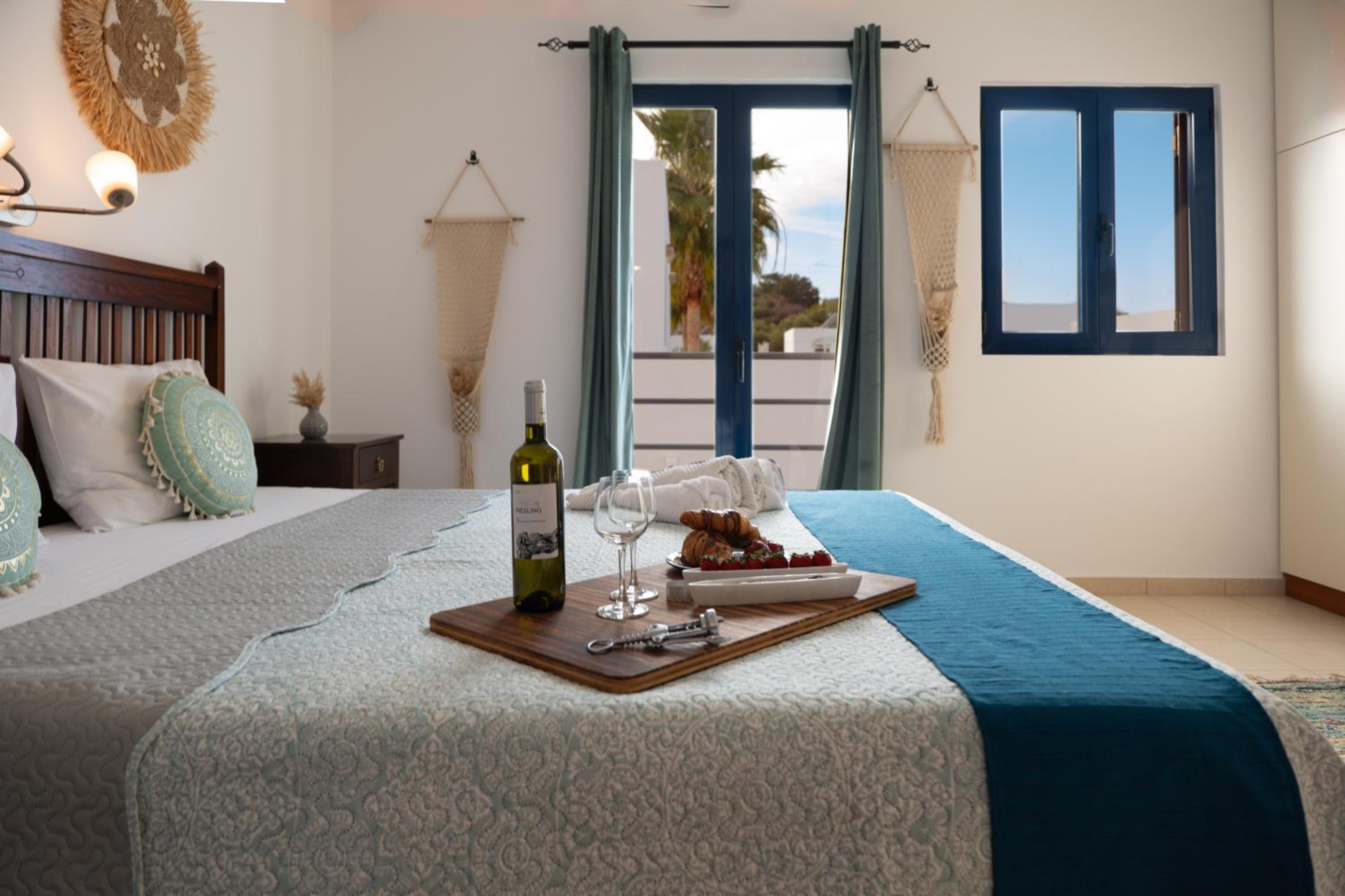 Villa Lira The Hidden Gem Above the Sea