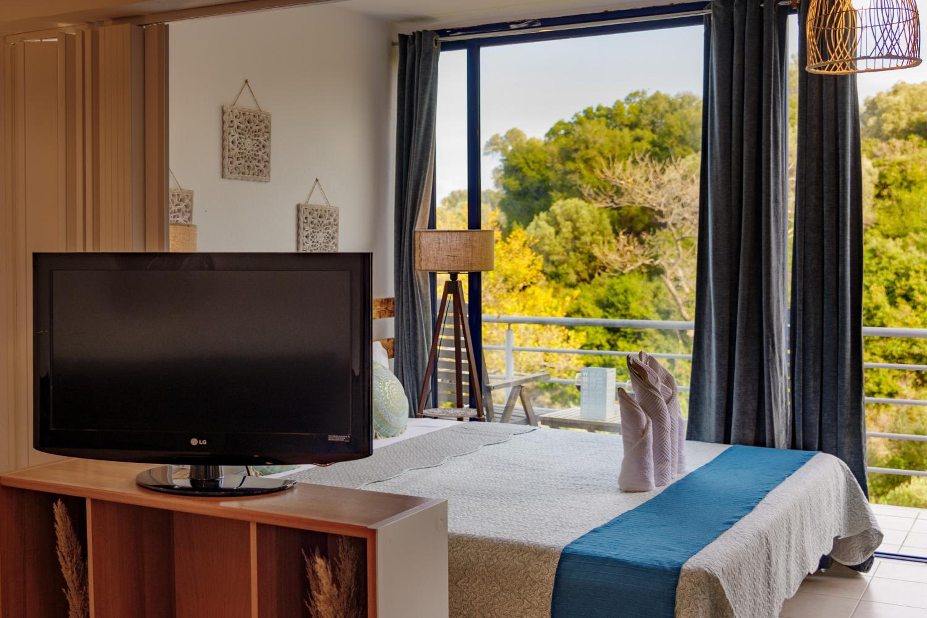 Villa Lira The Hidden Gem Above the Sea