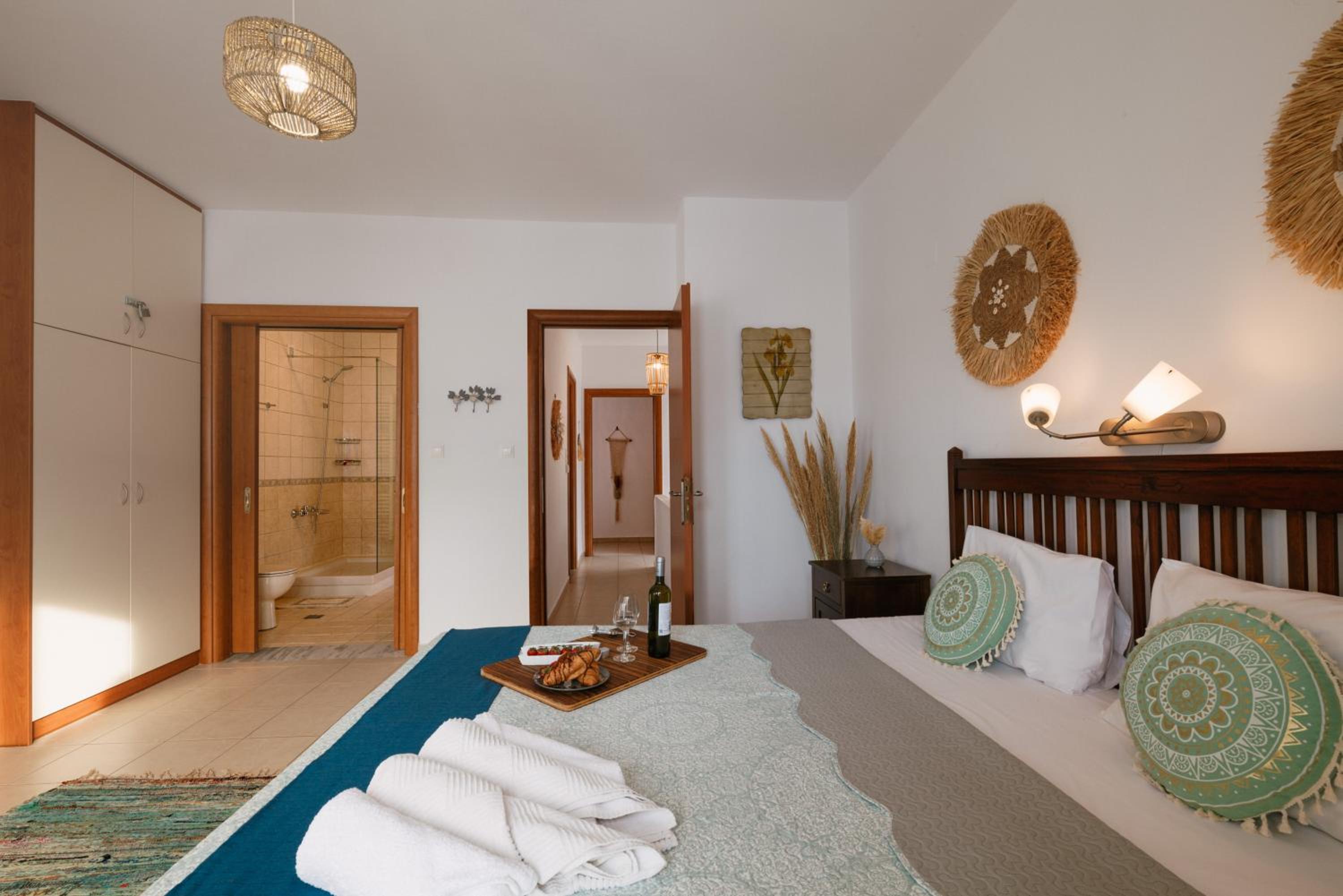 Villa Lira The Hidden Gem Above the Sea