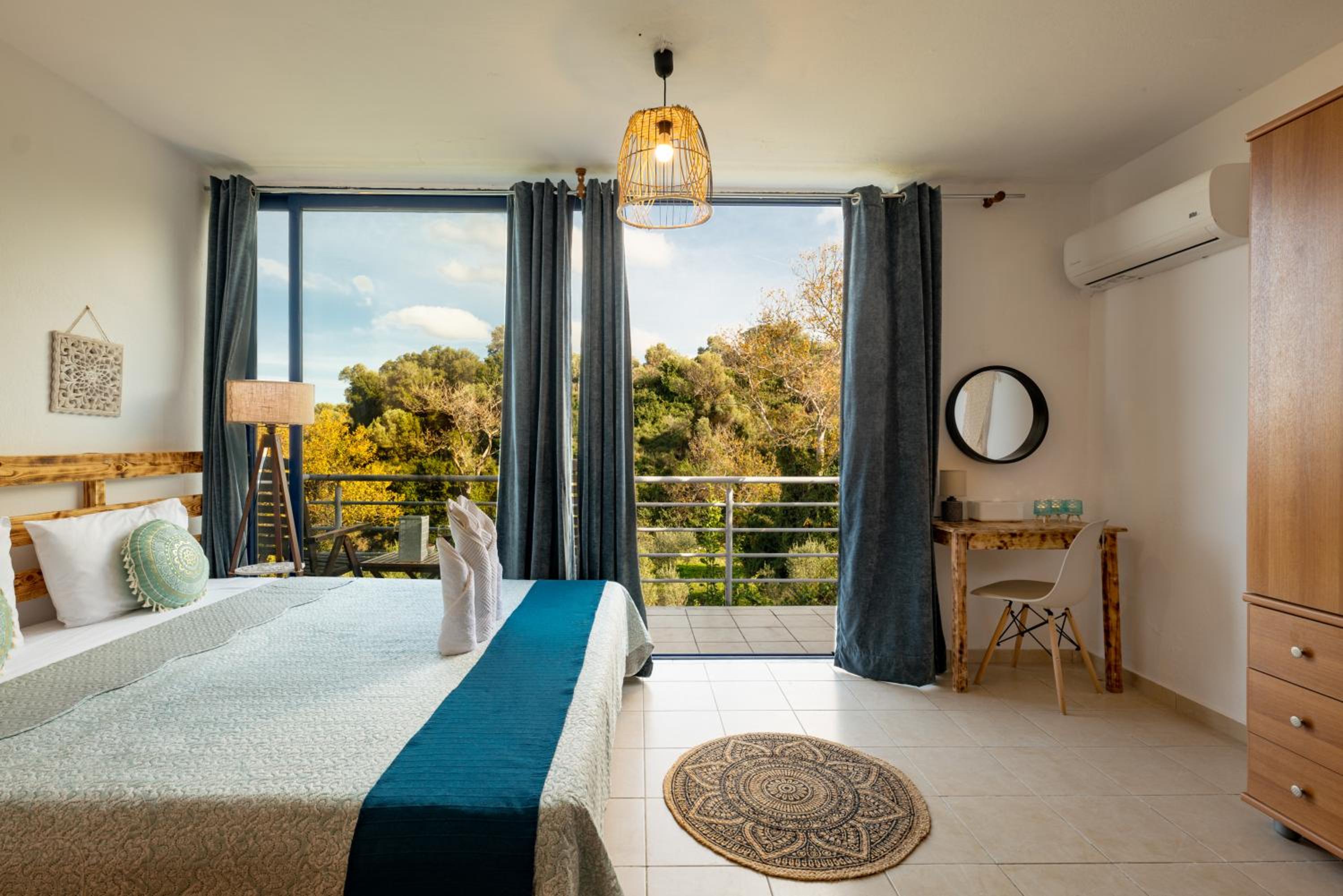 Villa Lira The Hidden Gem Above the Sea