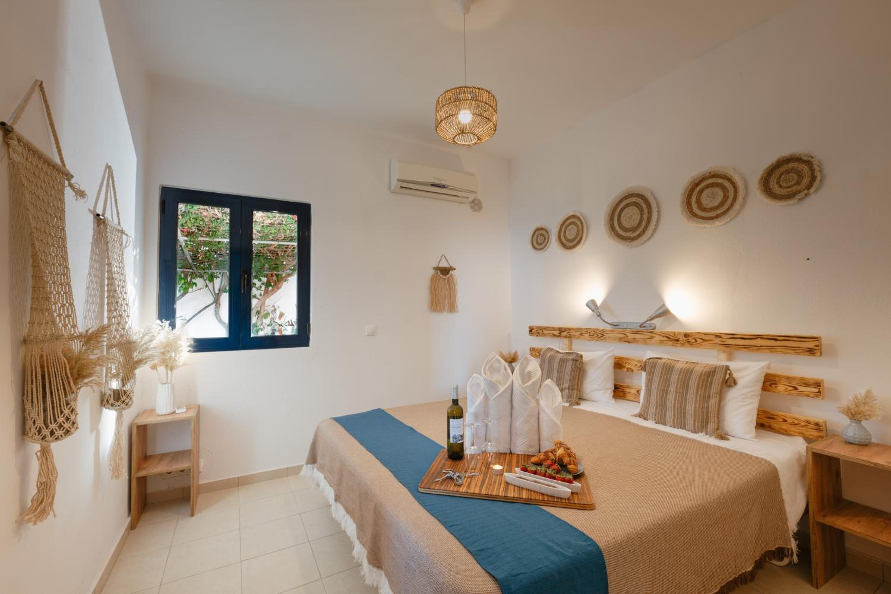 Villa Lira The Hidden Gem Above the Sea