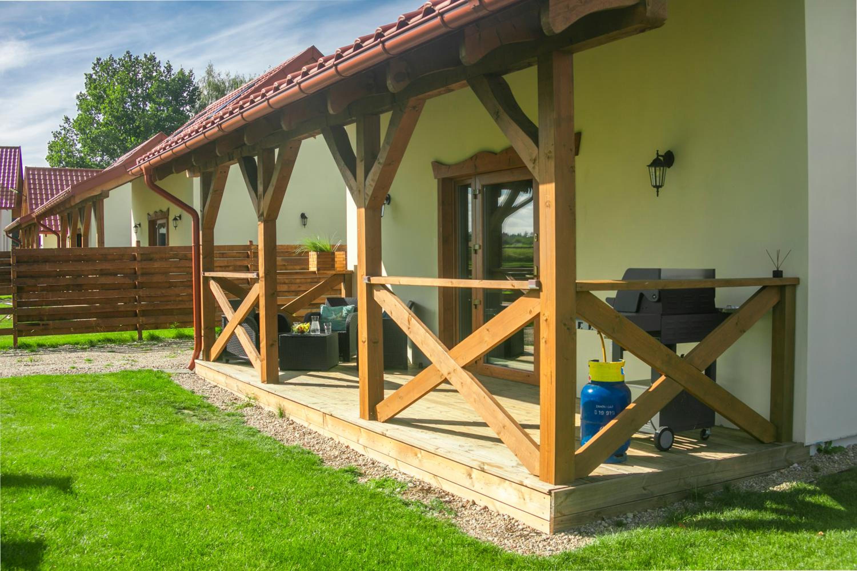 Ostoja Lemany - domki na Kaszubach, sauna, balia-jacuzzi, plac zabaw, tyrolka , dwa boiska, miejsce na ognisko, grill gazowy