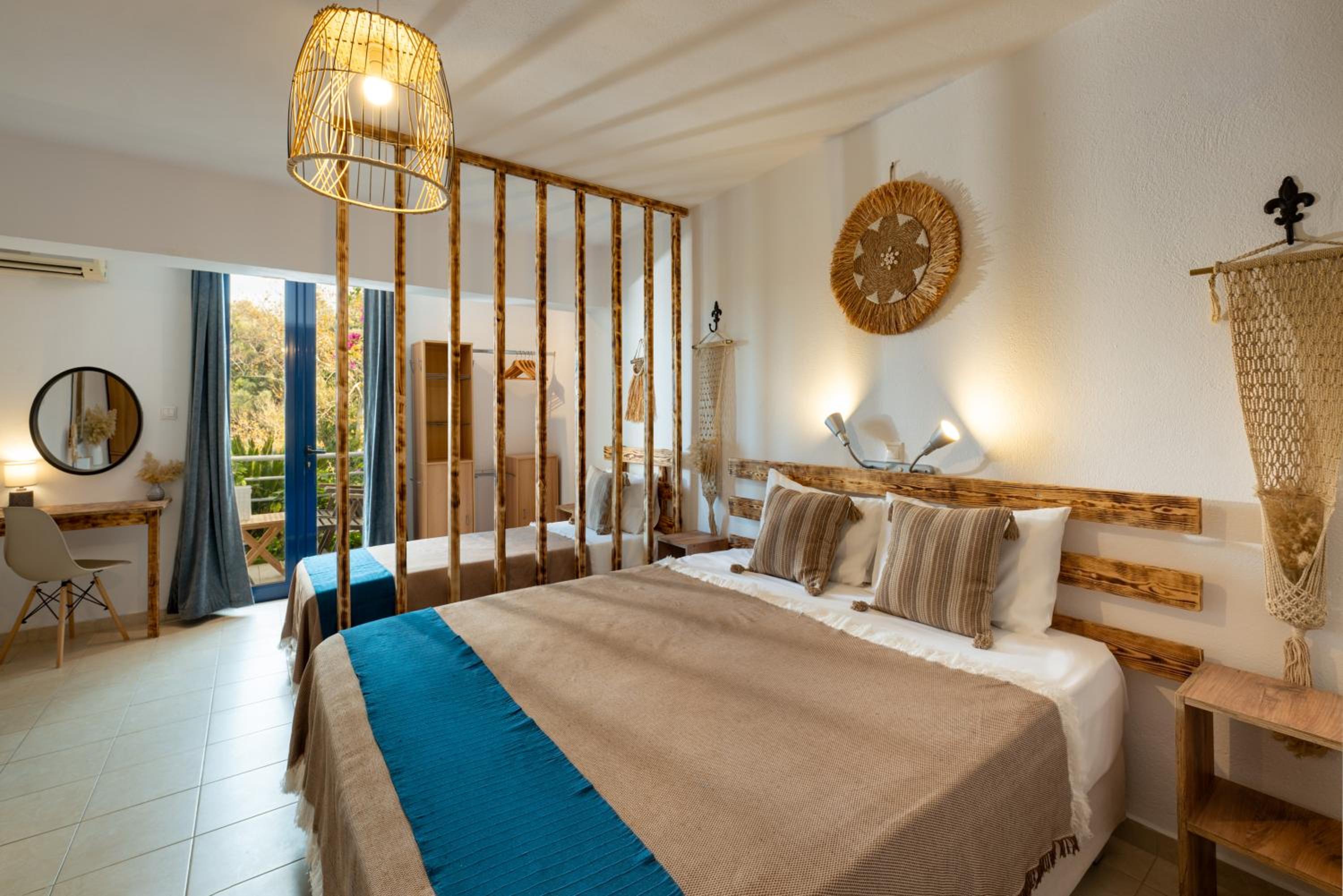 Villa Lira The Hidden Gem Above the Sea