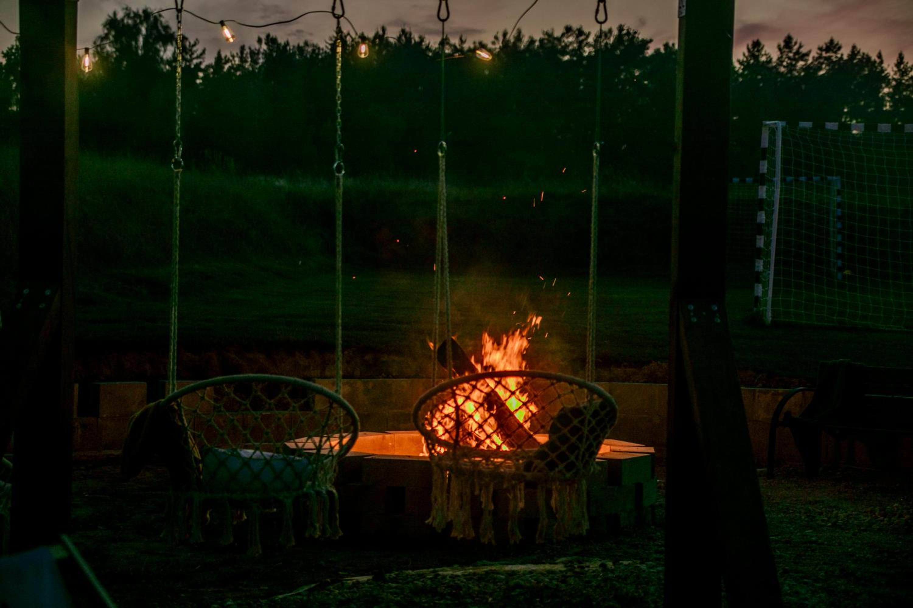 Ostoja Lemany - domki na Kaszubach, sauna, balia-jacuzzi, plac zabaw, tyrolka , dwa boiska, miejsce na ognisko, grill gazowy