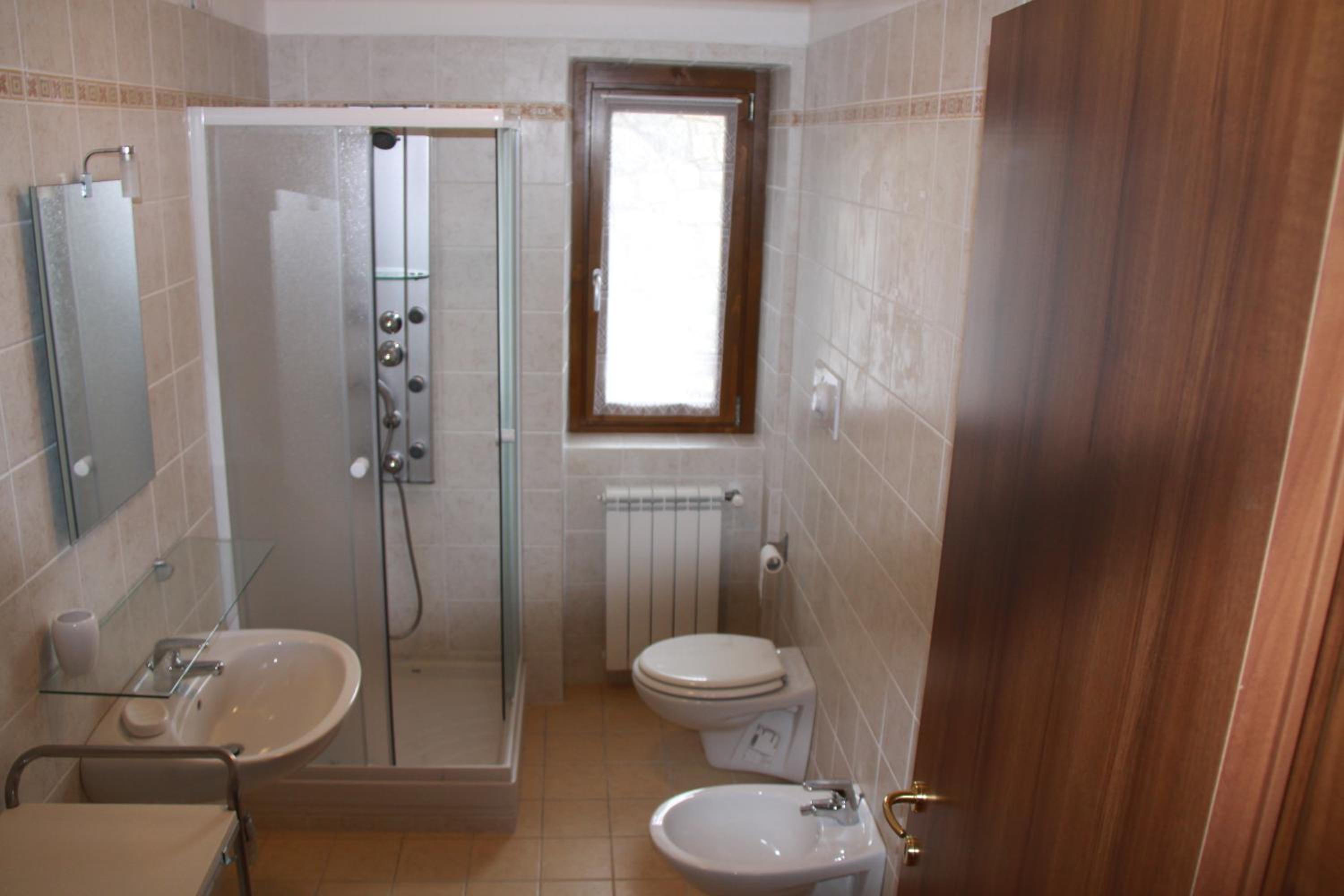 Alpini Apartments