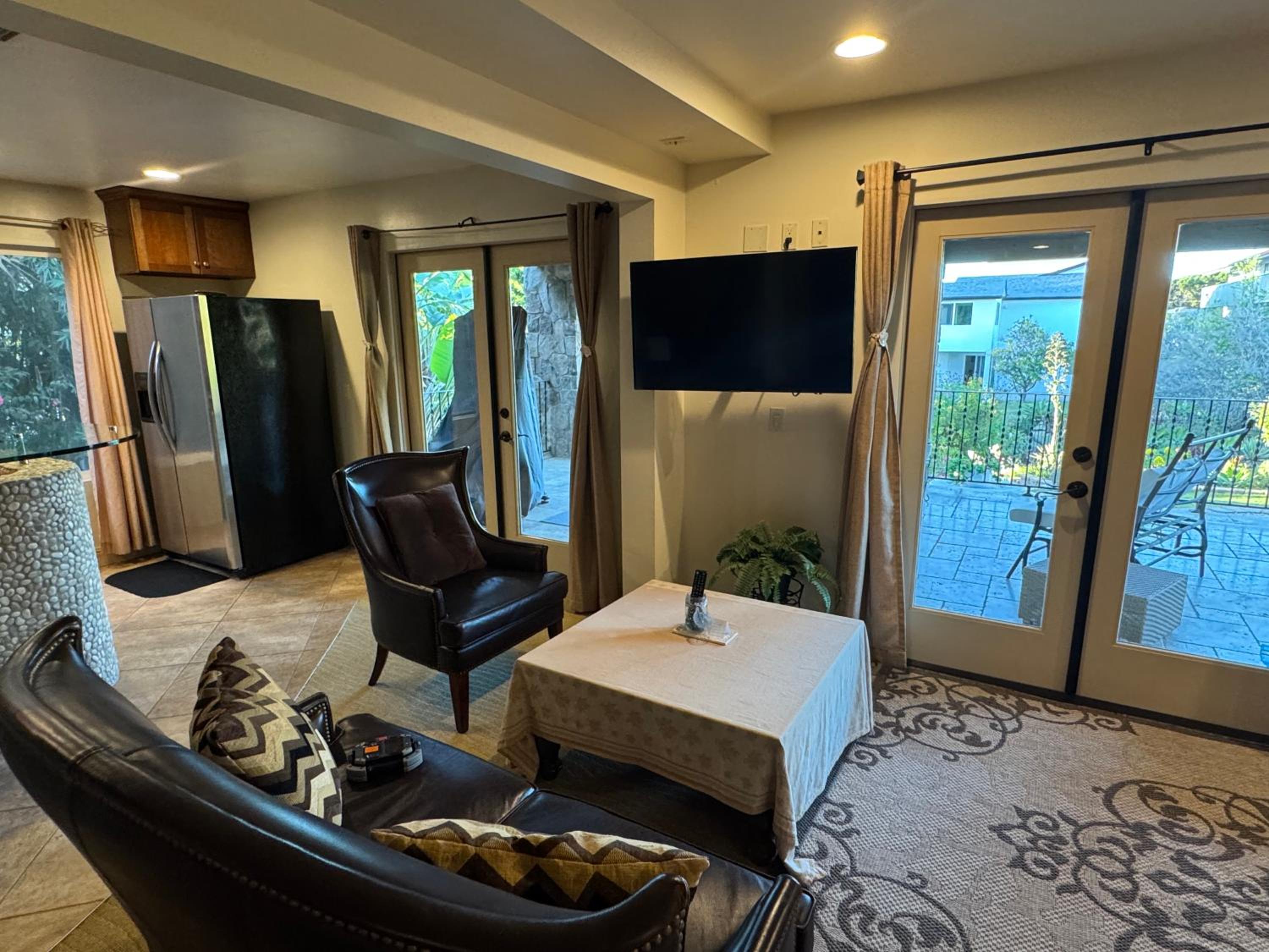 Guesthouse in Coastal Del Mar, California